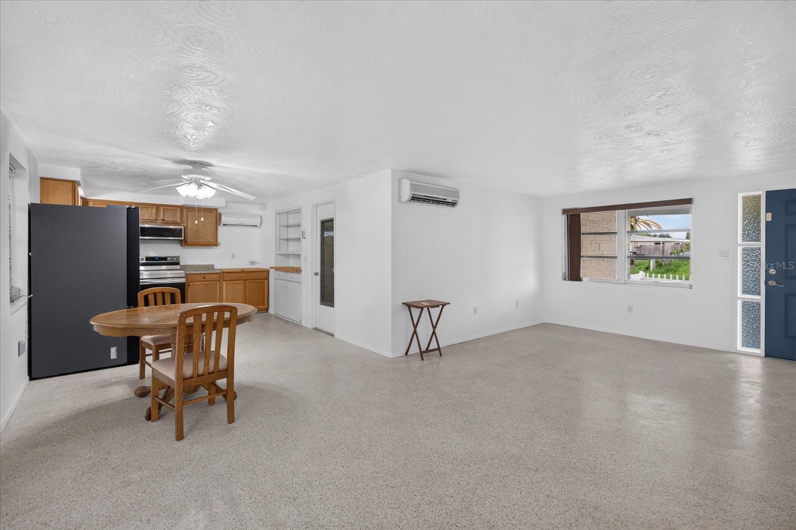 4843 CALAIS DR — photo 18