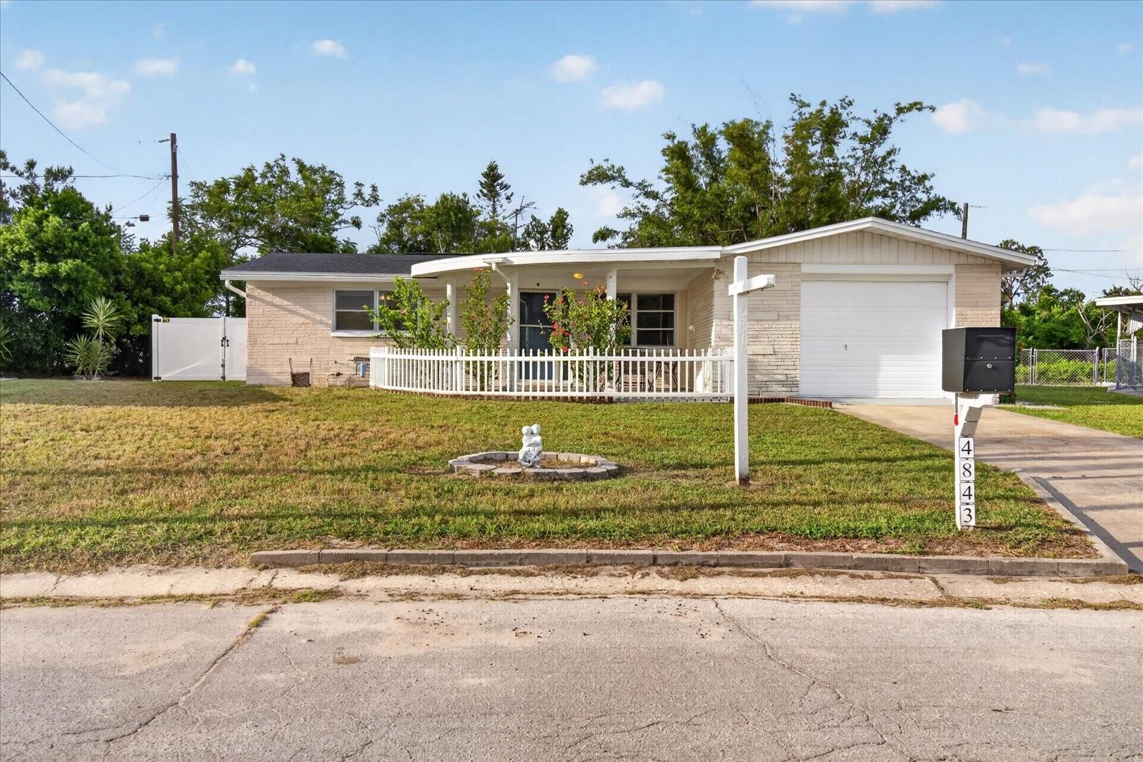 4843 CALAIS DR — photo 9