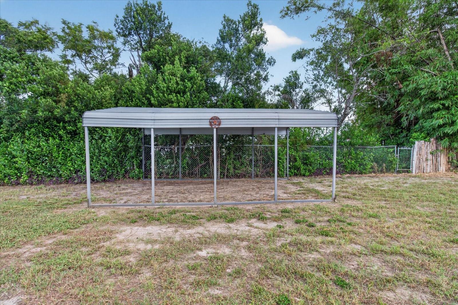 4843 CALAIS DR — photo 56