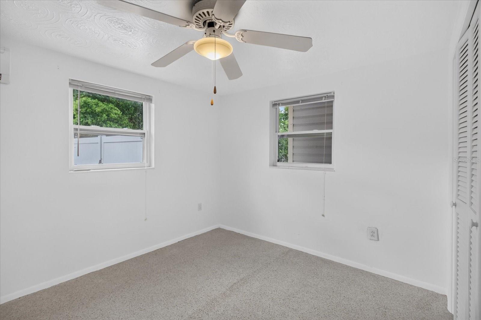 4843 CALAIS DR — photo 33