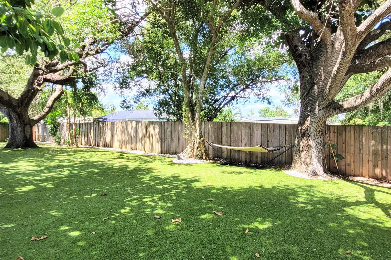 2975 LOUISE ST — photo 35