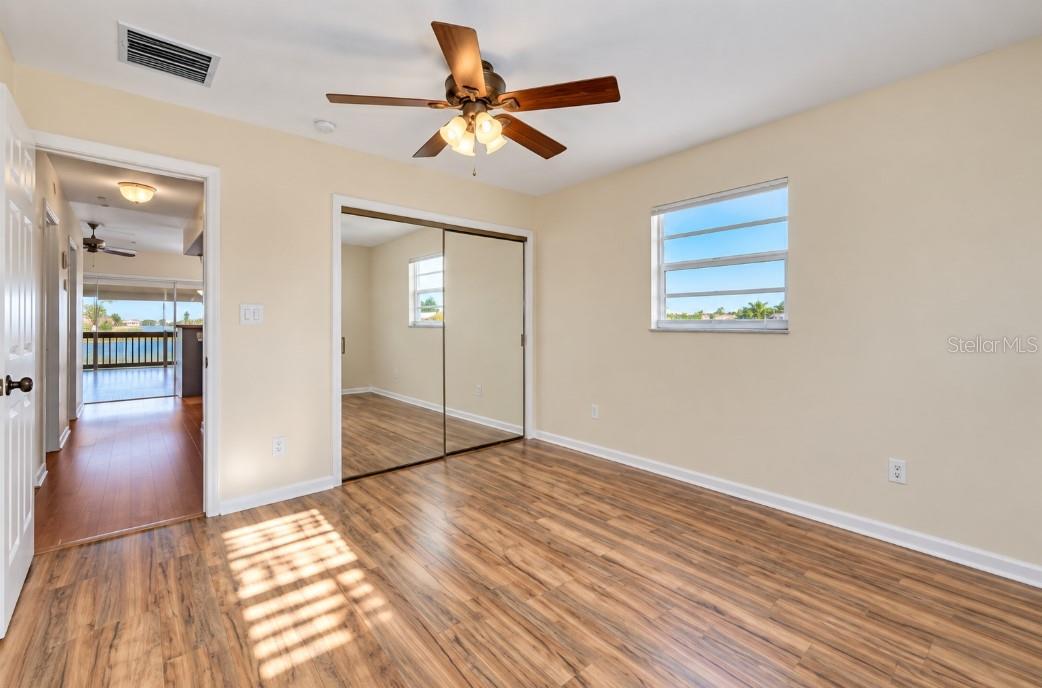 14217 HENDRY CT — photo 15