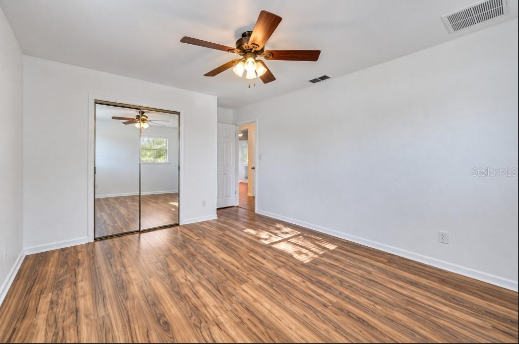 14217 HENDRY CT — photo 14