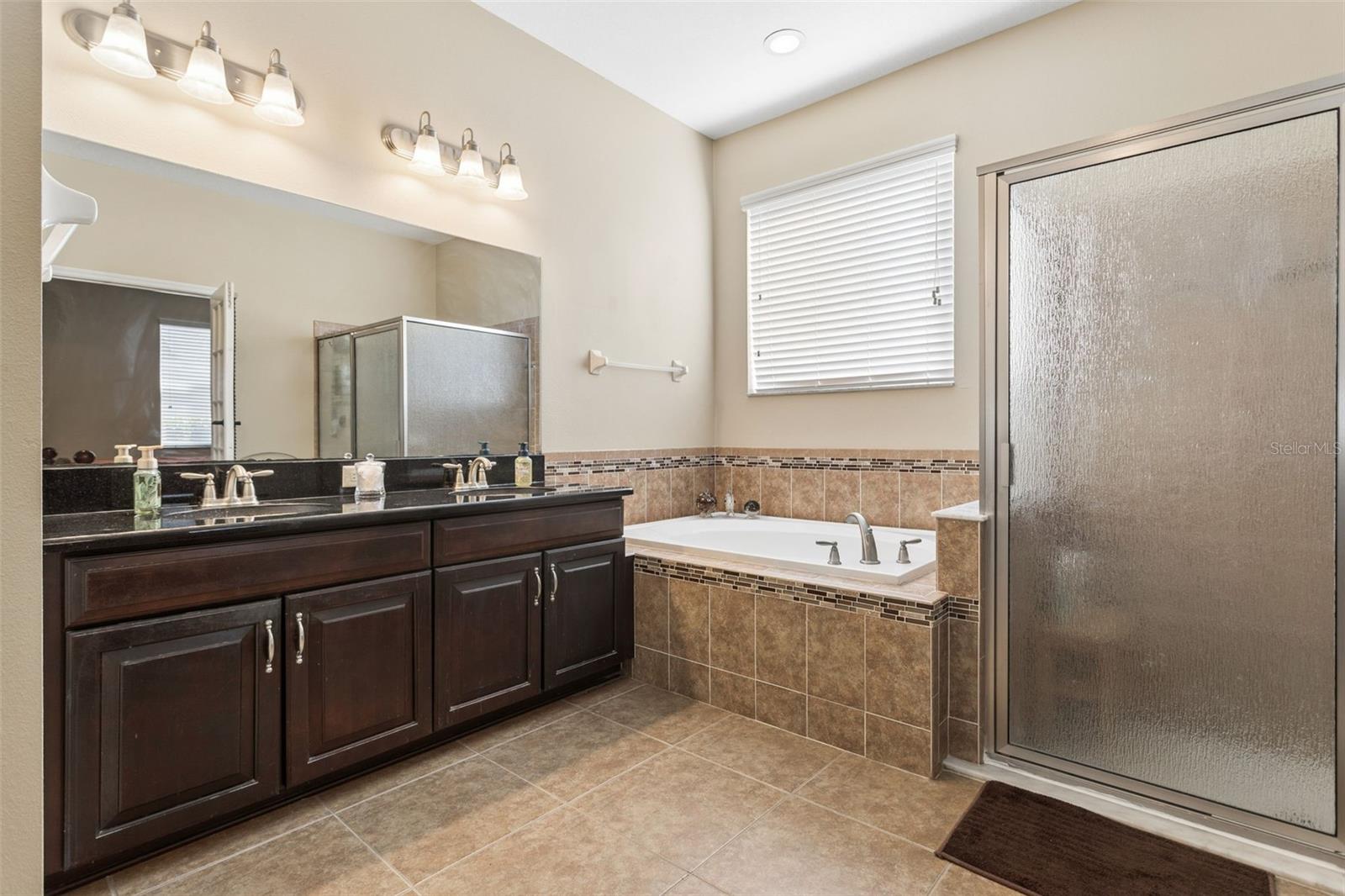33728 HONEYWOOD AVE — photo 18