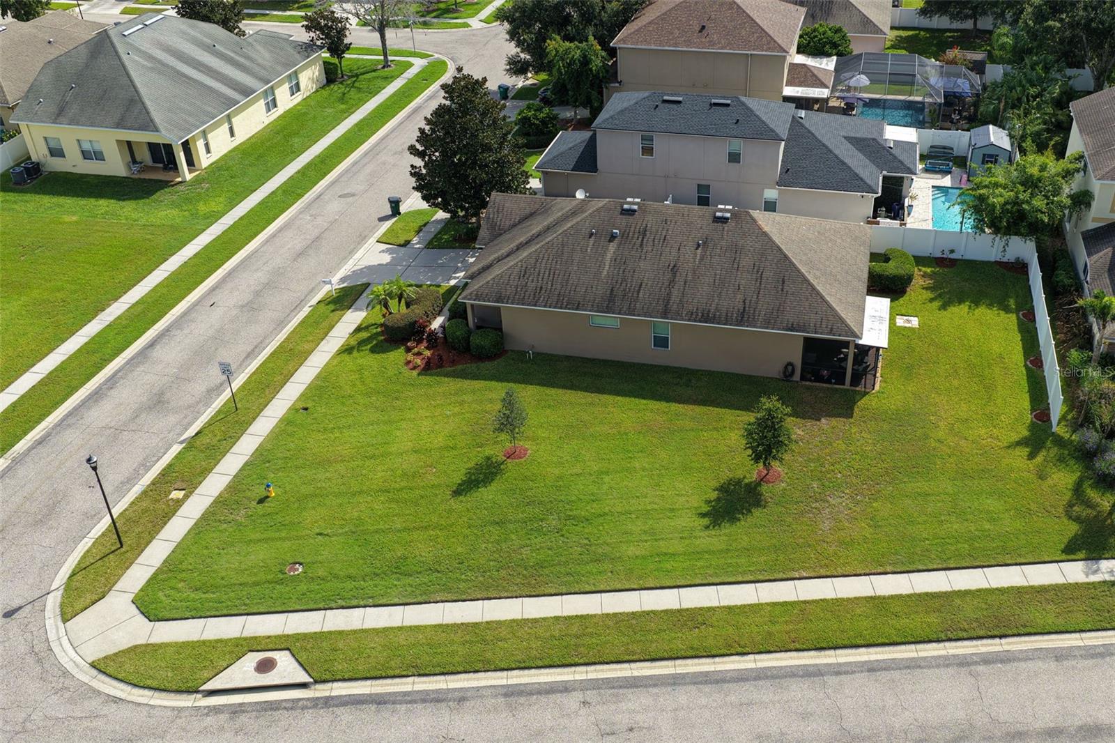 33728 HONEYWOOD AVE — photo 27