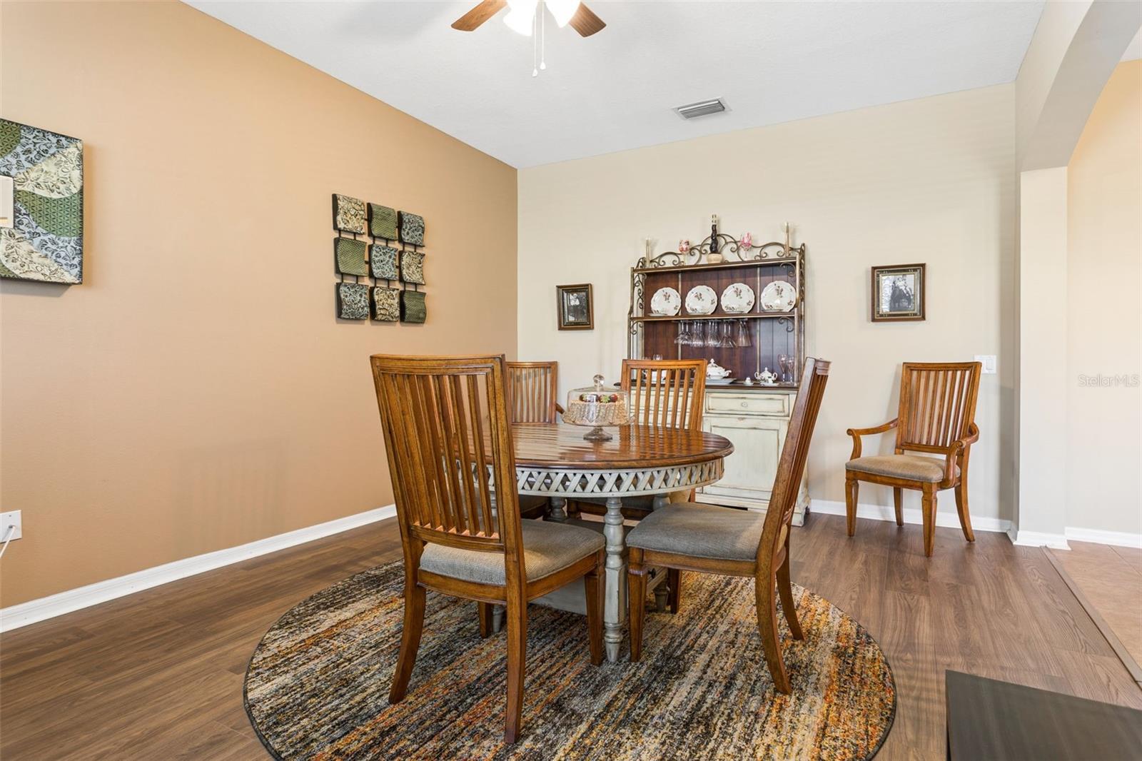 33728 HONEYWOOD AVE — photo 4