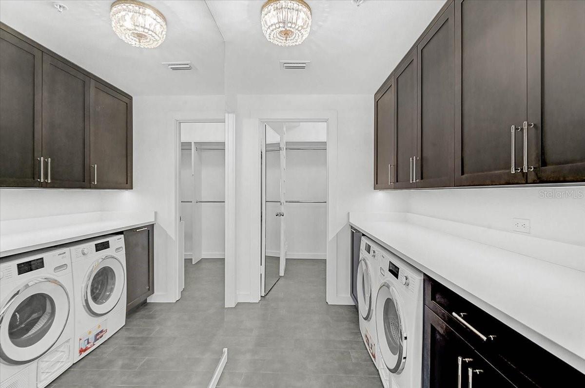 1100 BENJAMIN FRANKLIN DR #802 — photo 22