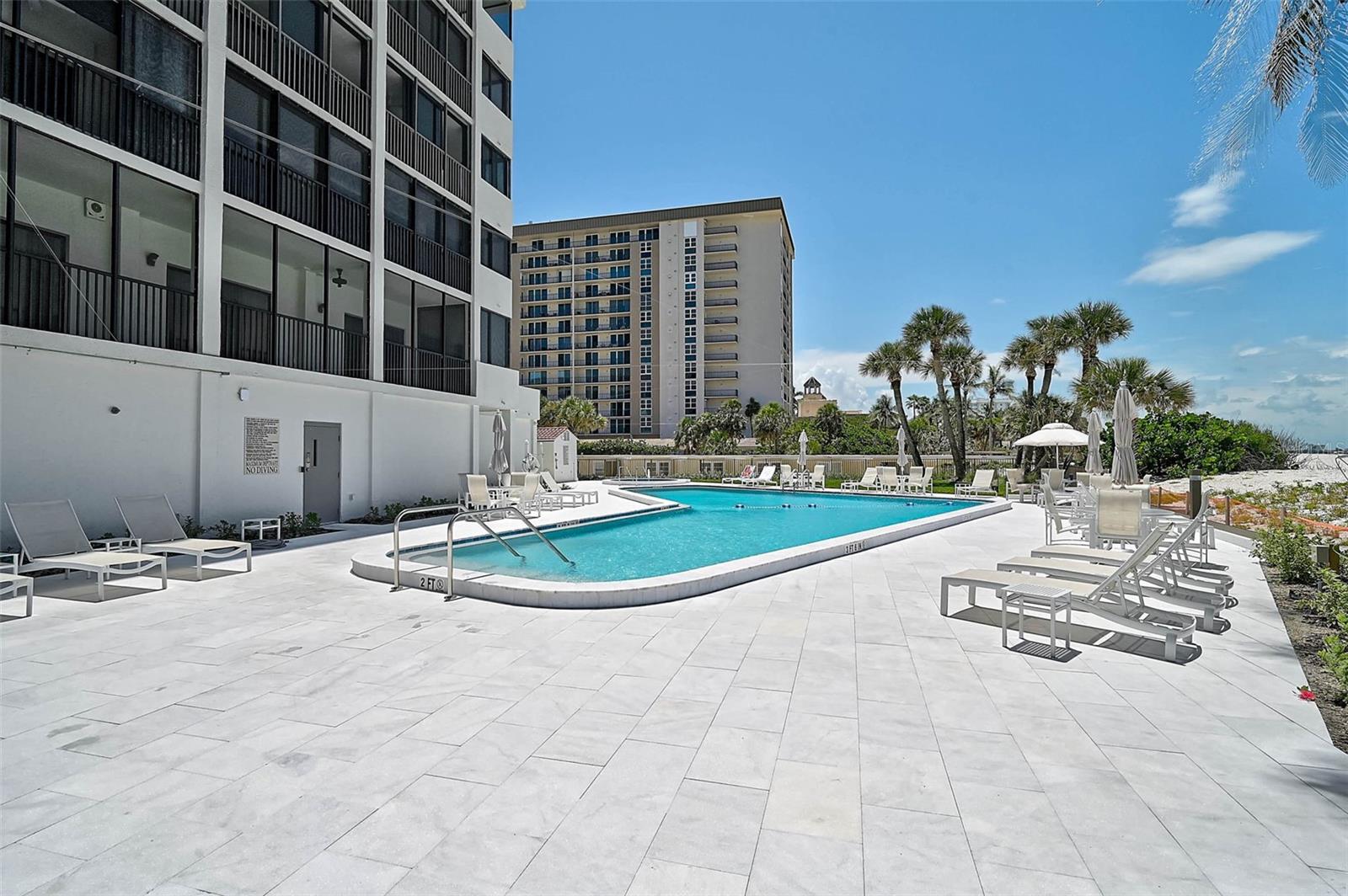 1100 BENJAMIN FRANKLIN DR #802 — photo 33