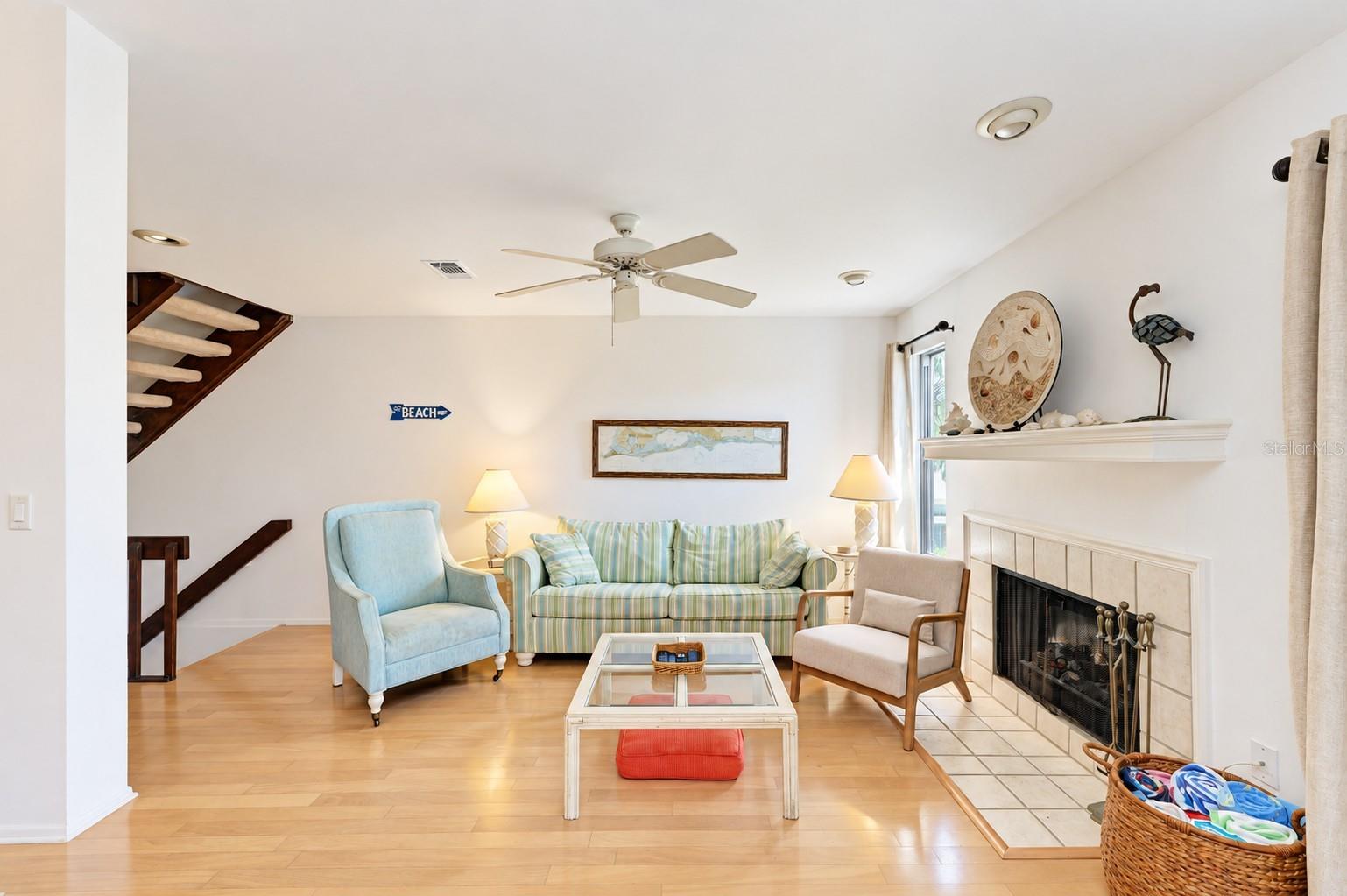 6840 MIDNIGHT PASS RD — photo 11