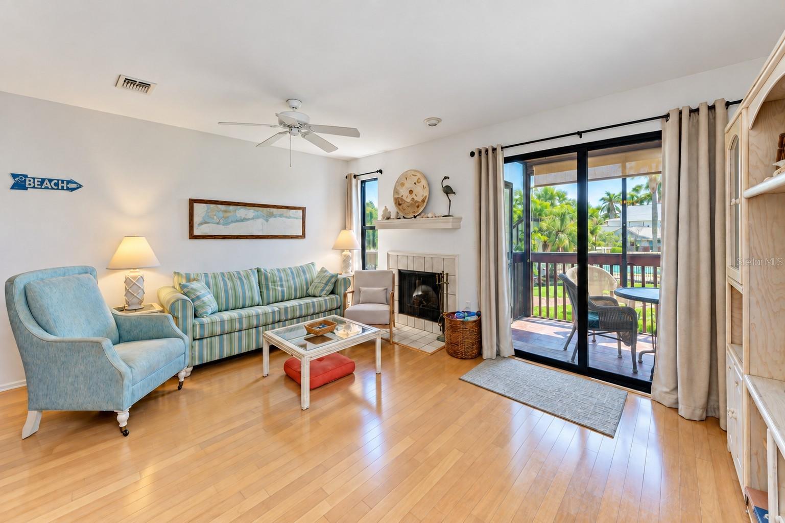 6840 MIDNIGHT PASS RD — photo 13