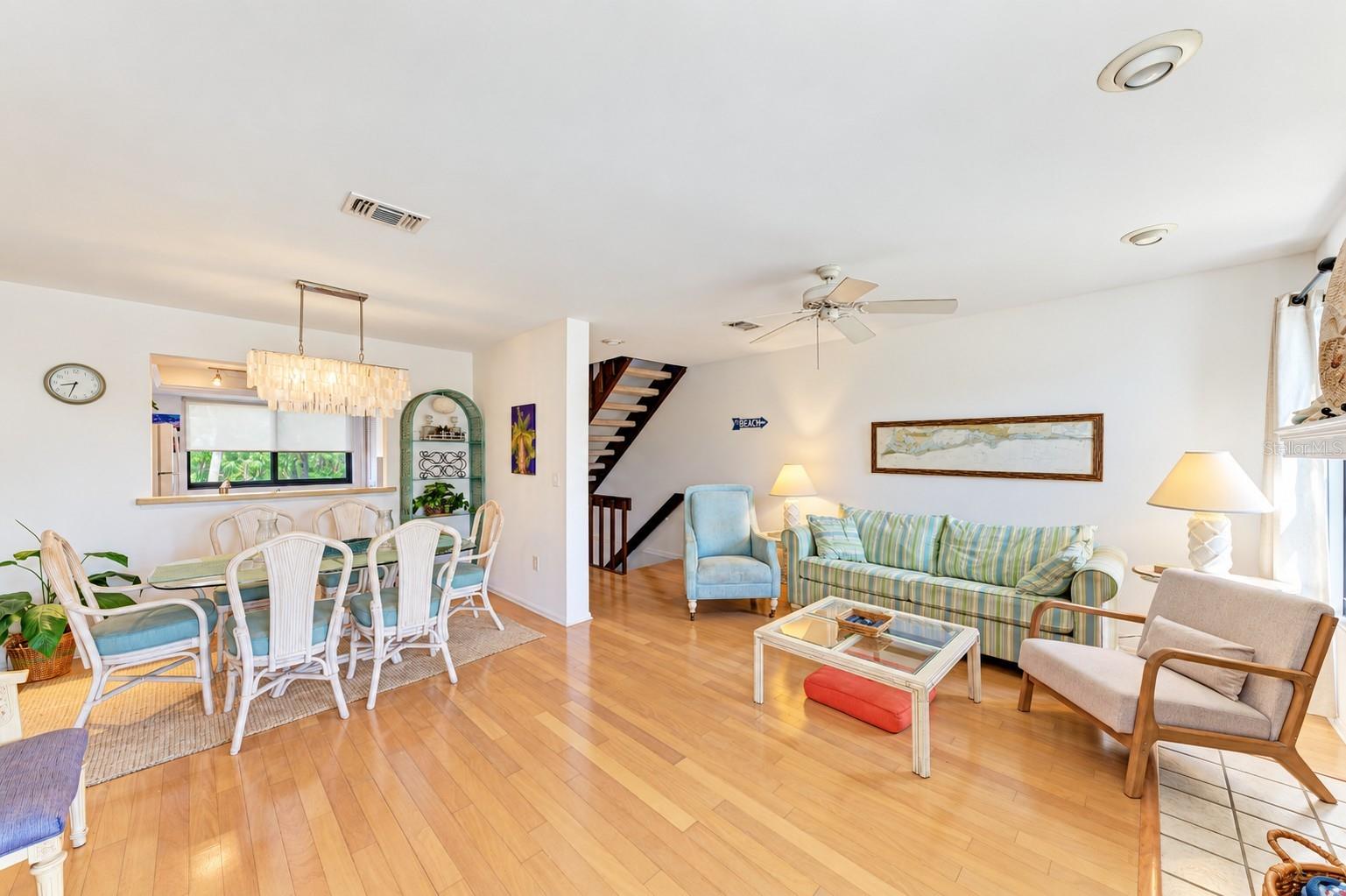 6840 MIDNIGHT PASS RD — photo 10