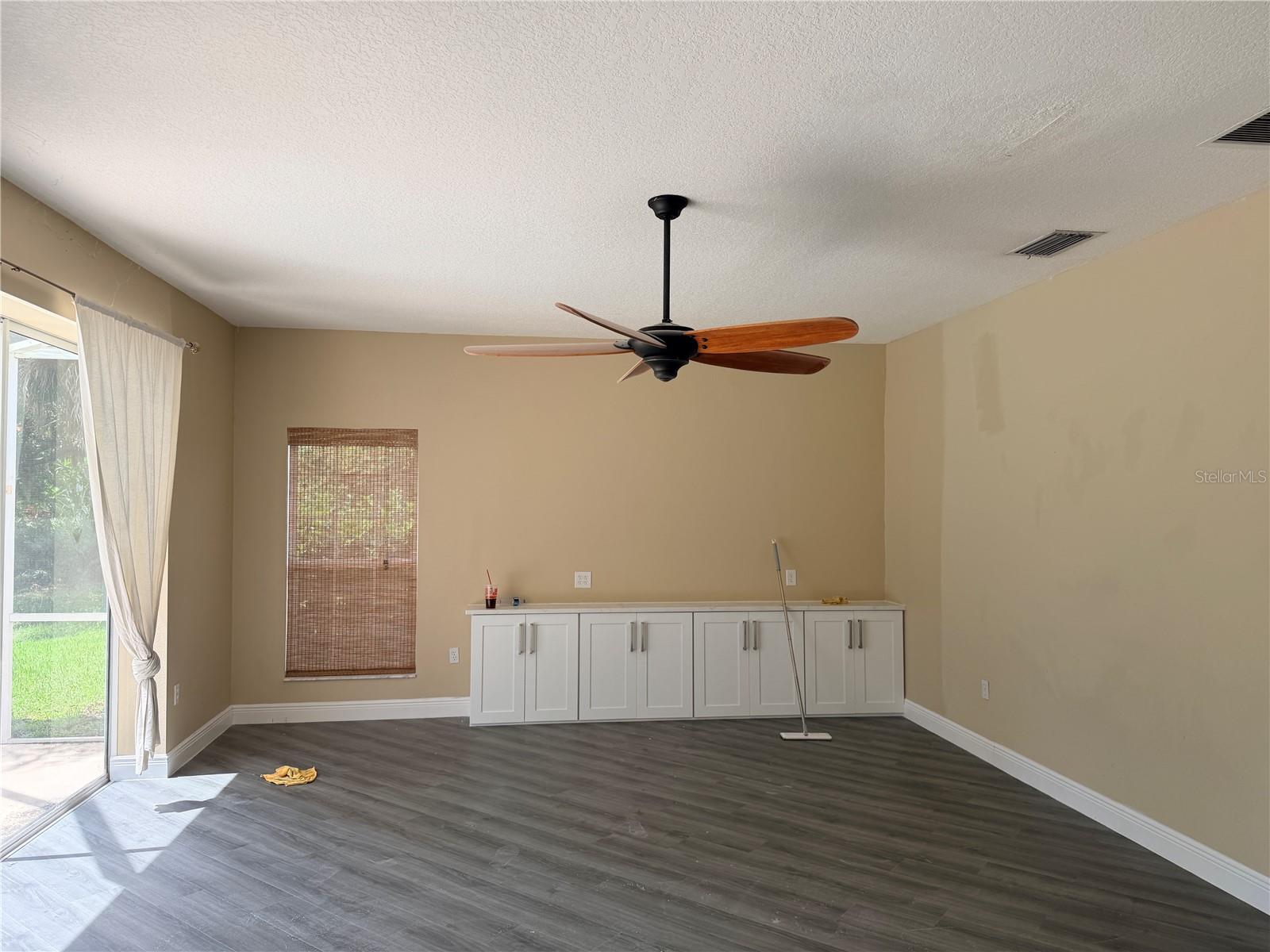 4621 SWEETMEADOW CIR — photo 8