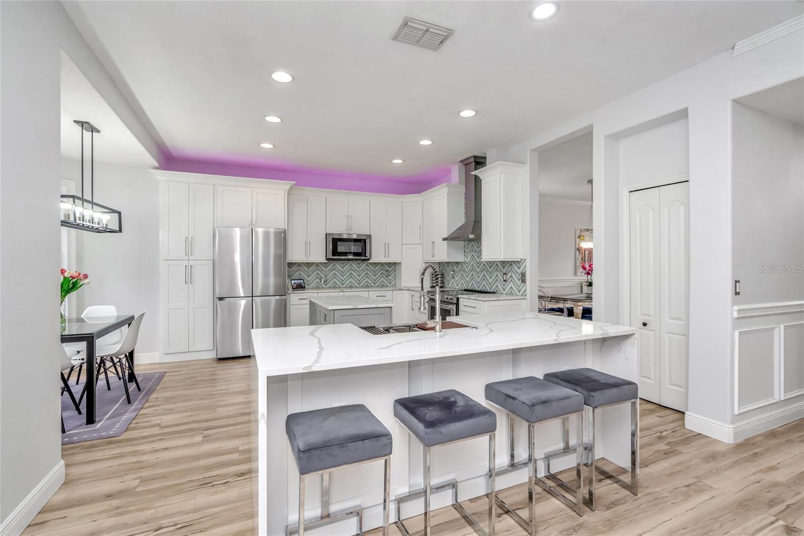 16214 MUIRFIELD DR — photo 5
