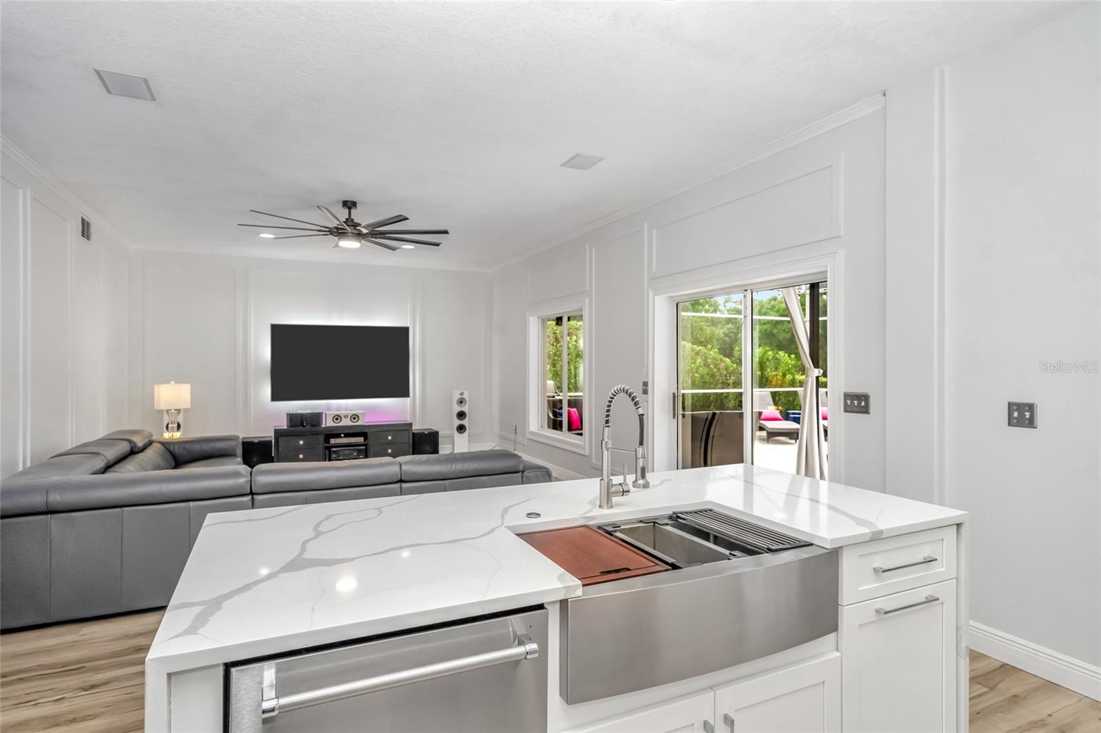 16214 MUIRFIELD DR — photo 19