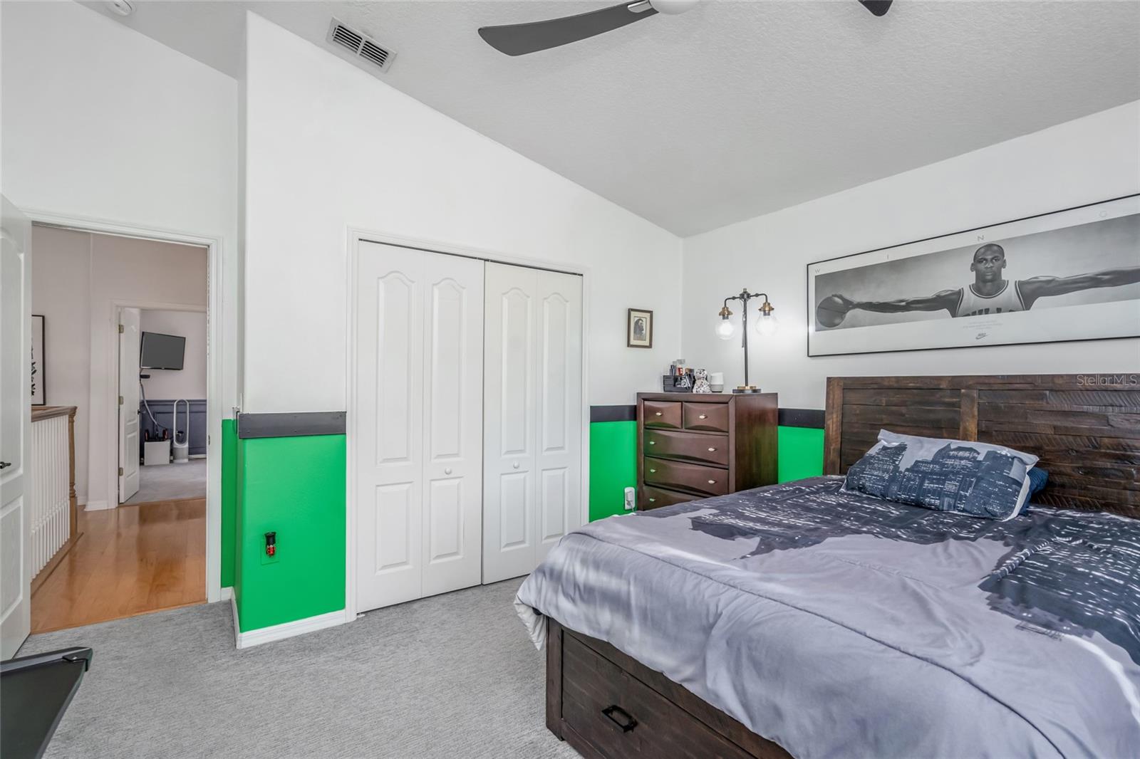 16214 MUIRFIELD DR — photo 45