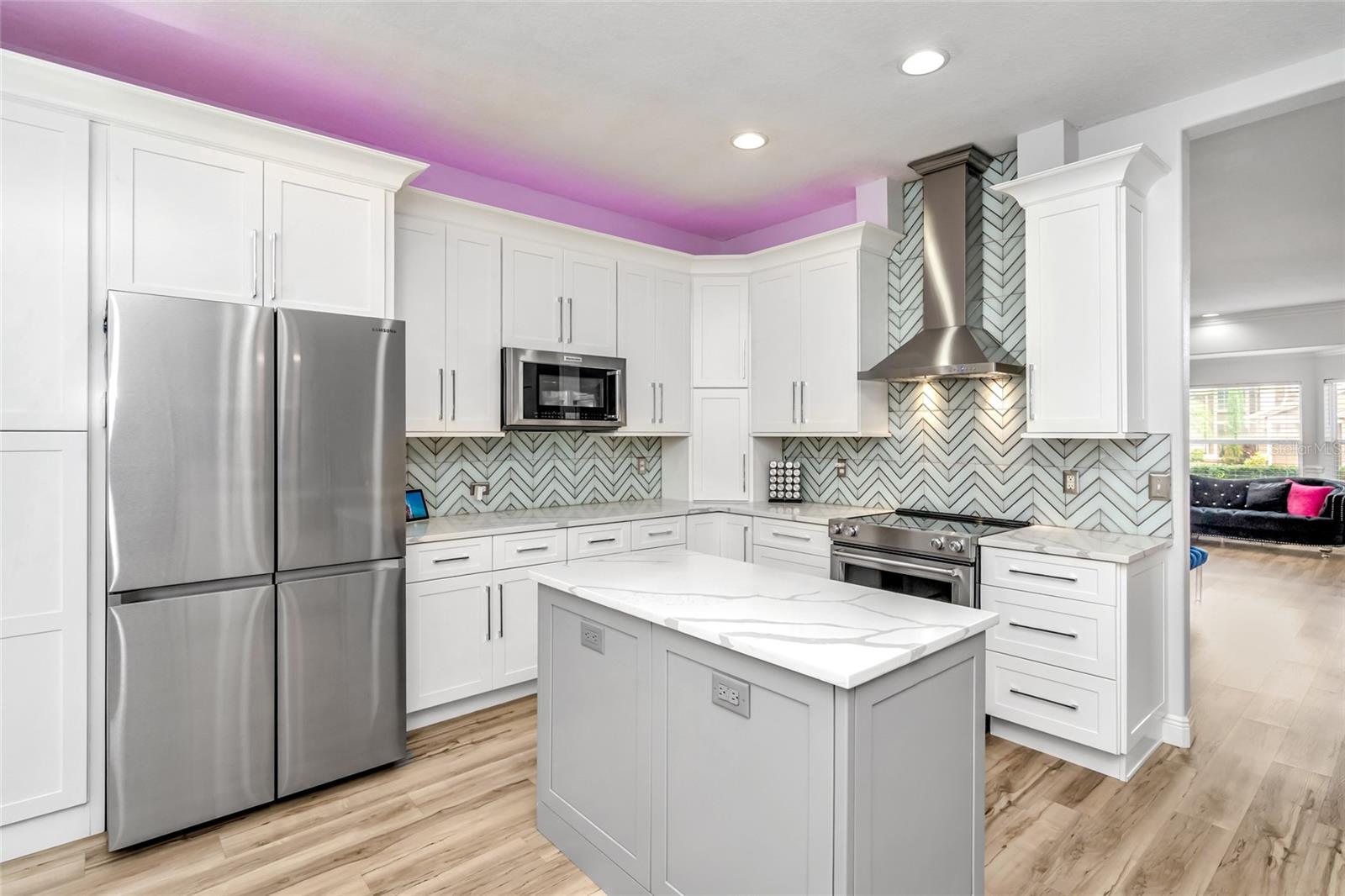16214 MUIRFIELD DR — photo 8