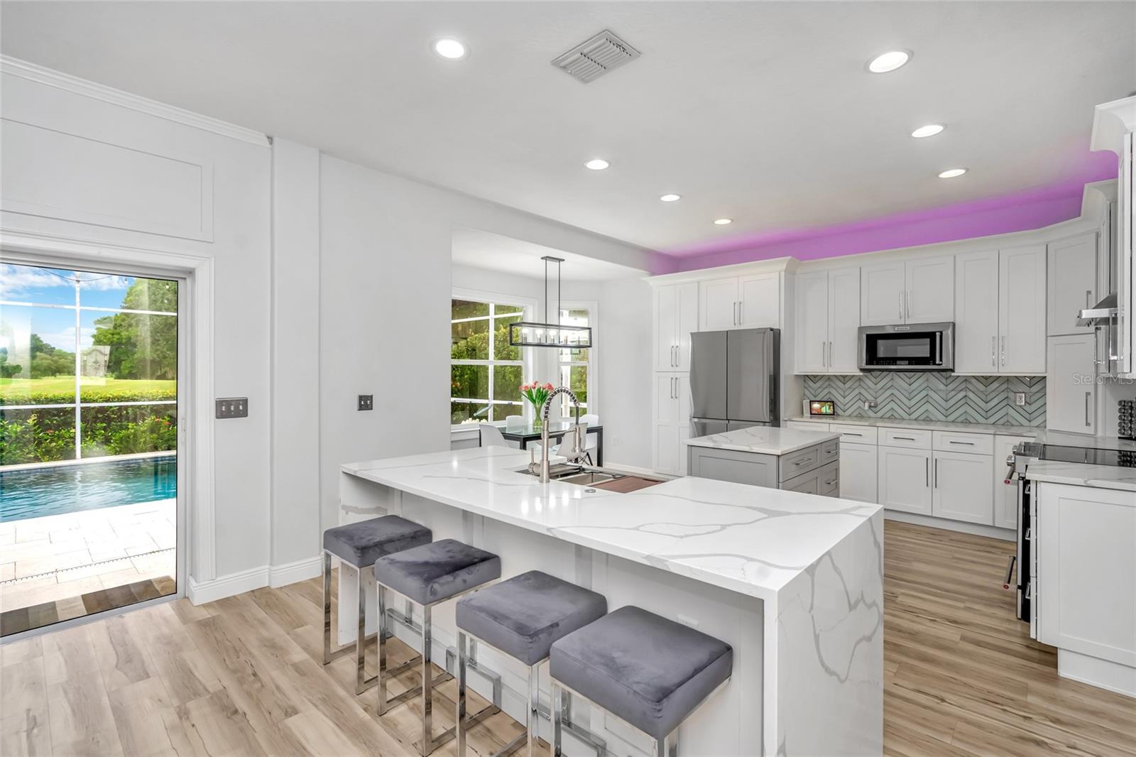 16214 MUIRFIELD DR — photo 13