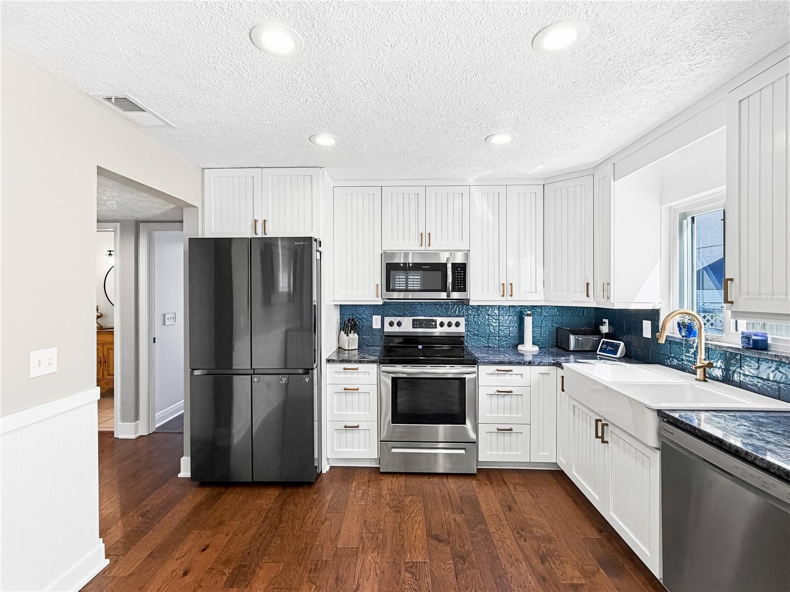 931 SYMPHONY ISLES BLVD — photo 13