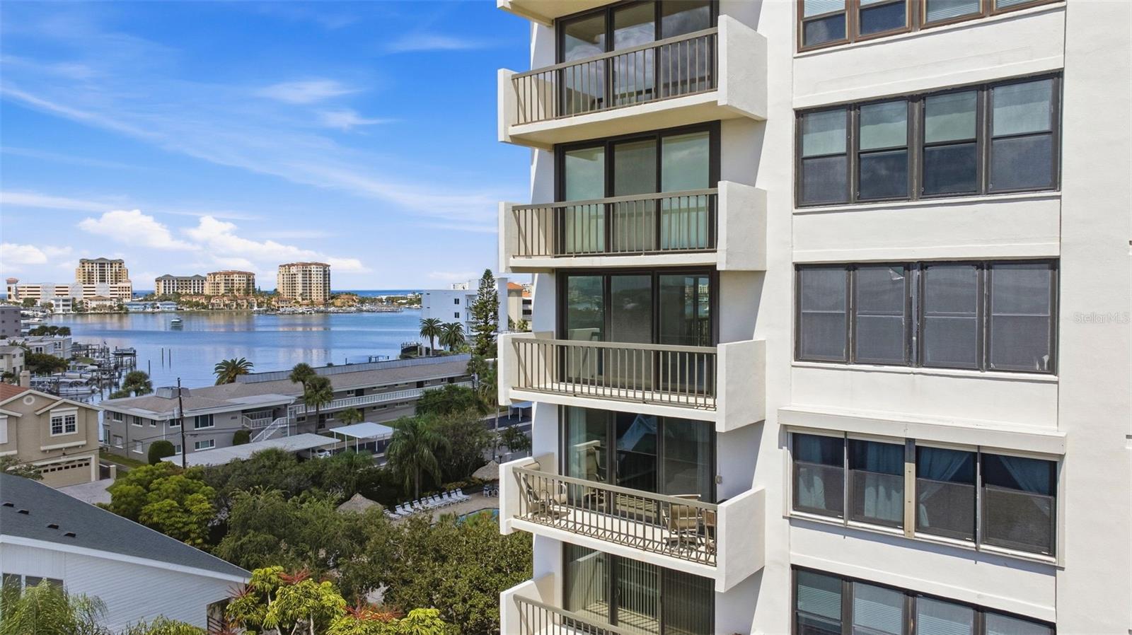 400 ISLAND WAY #701 — photo 40