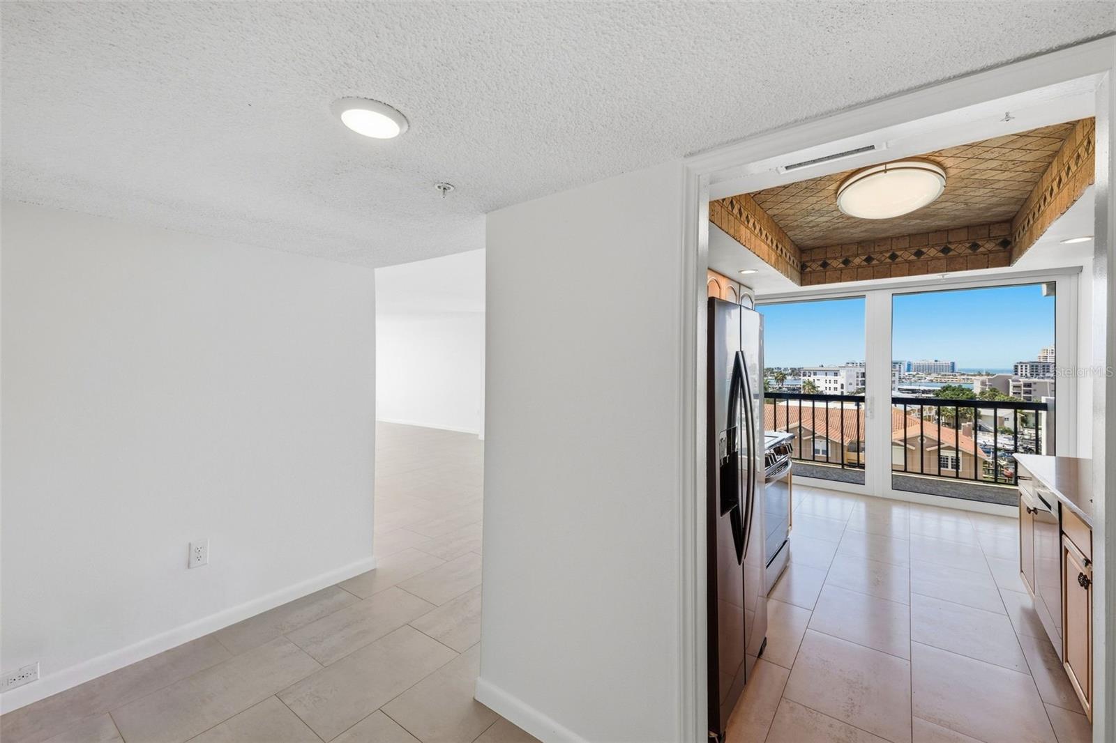 400 ISLAND WAY #701 — photo 16