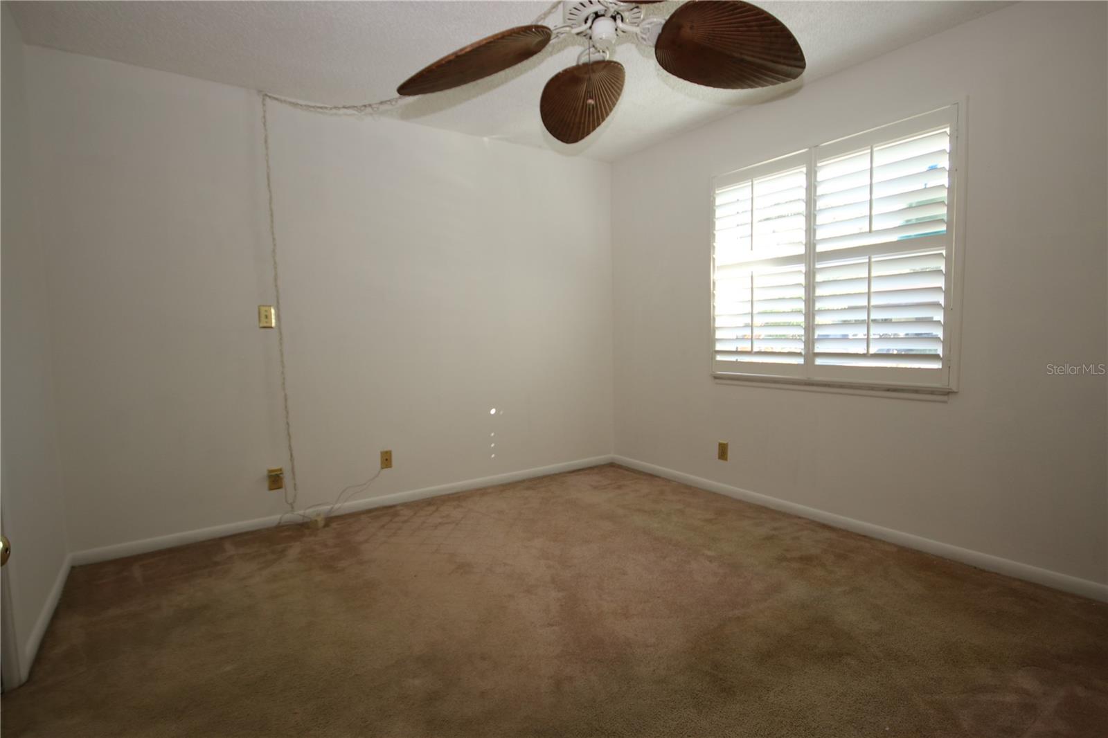 2084 SUNSET GROVE LN — photo 10