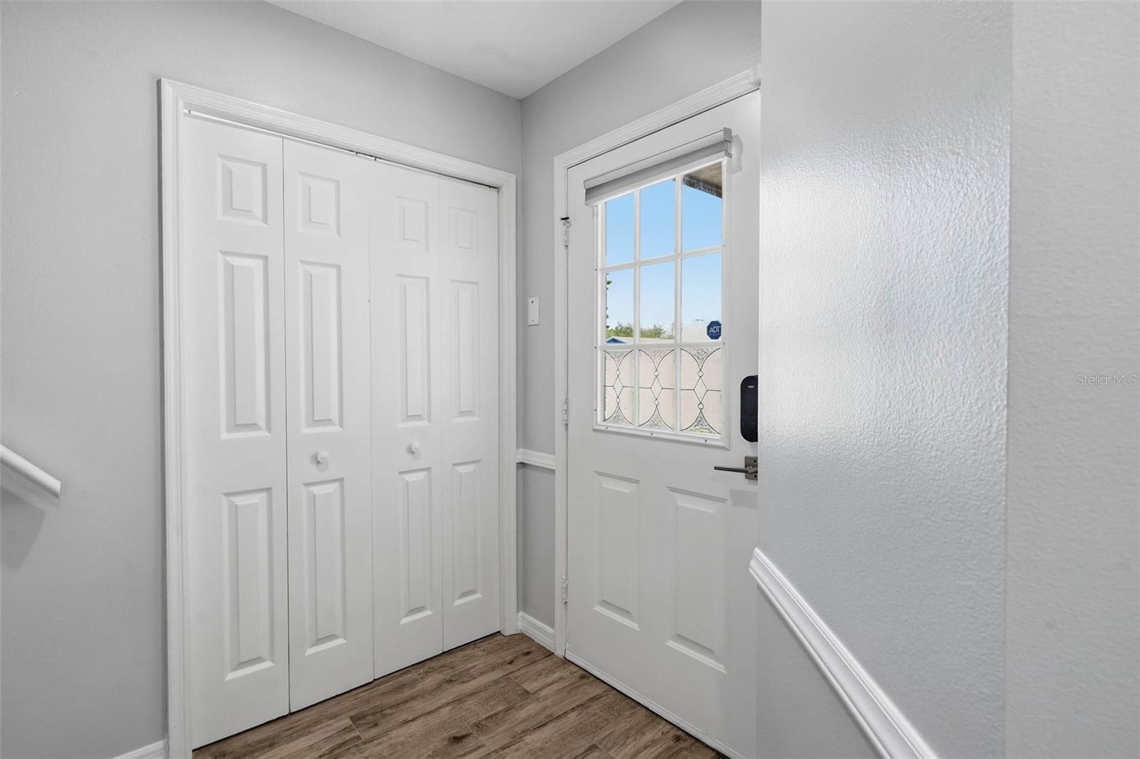 9020 LAKE PLACE LN #9020 — photo 7