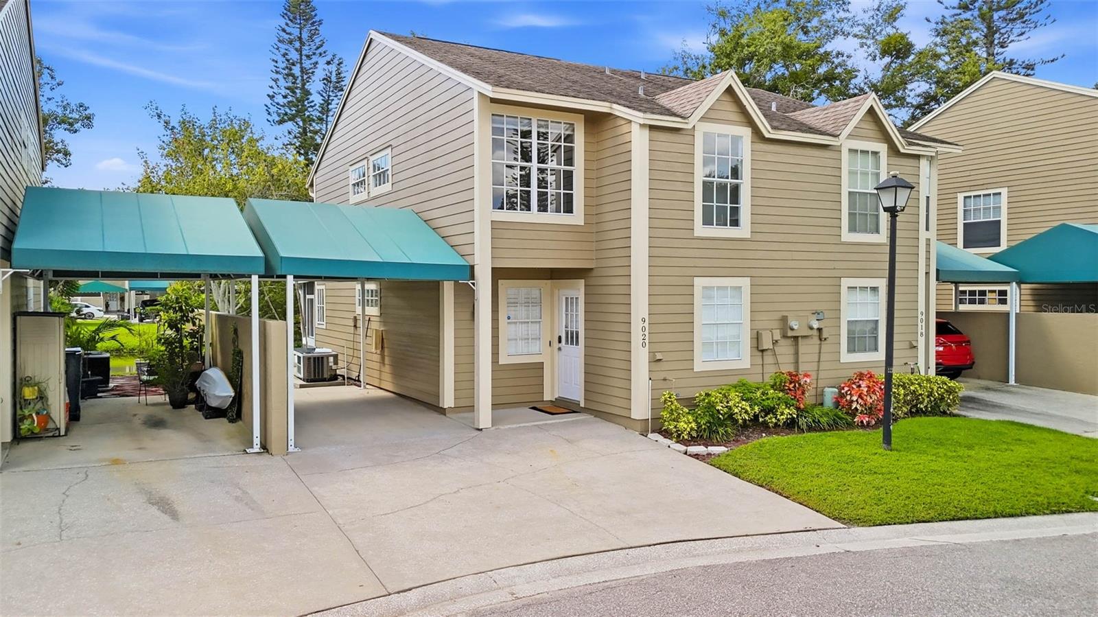 9020 LAKE PLACE LN #9020 — photo 34