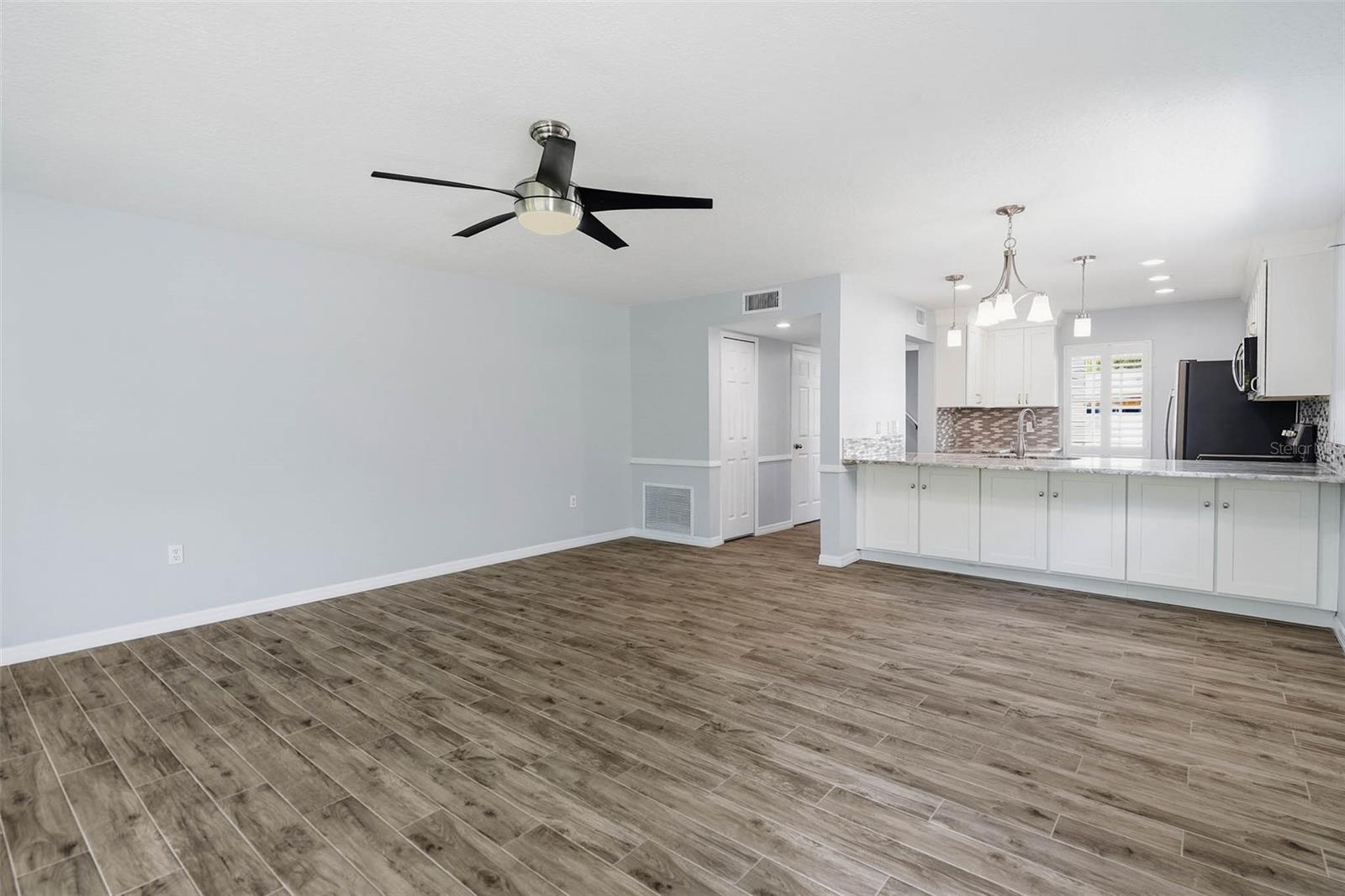 9020 LAKE PLACE LN #9020 — photo 17