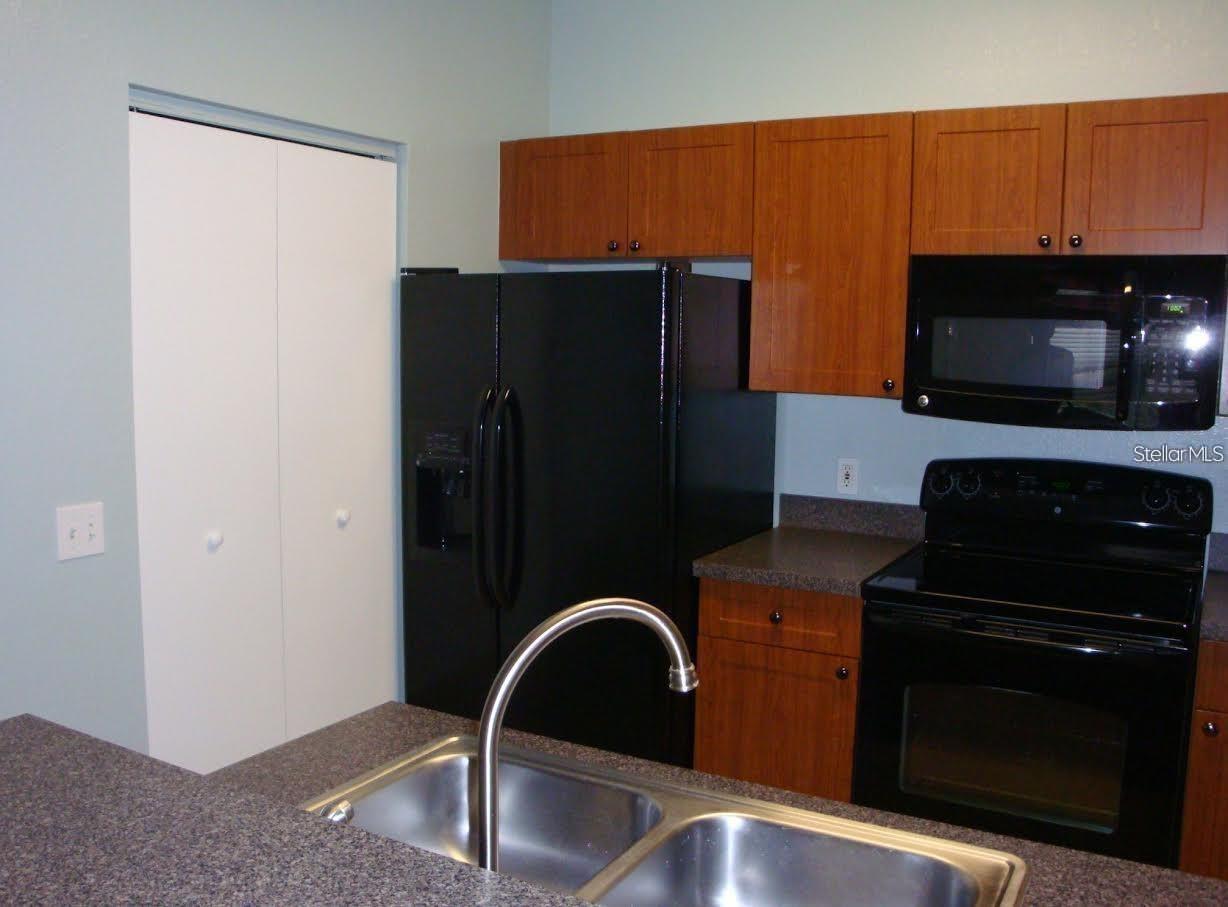 2209 PORTOFINO PL #2516 — photo 9