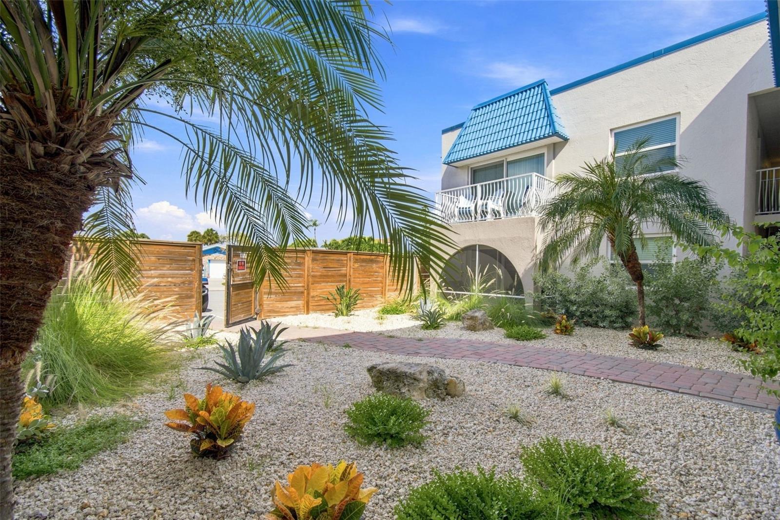17035 GULF BLVD #122 — photo 46
