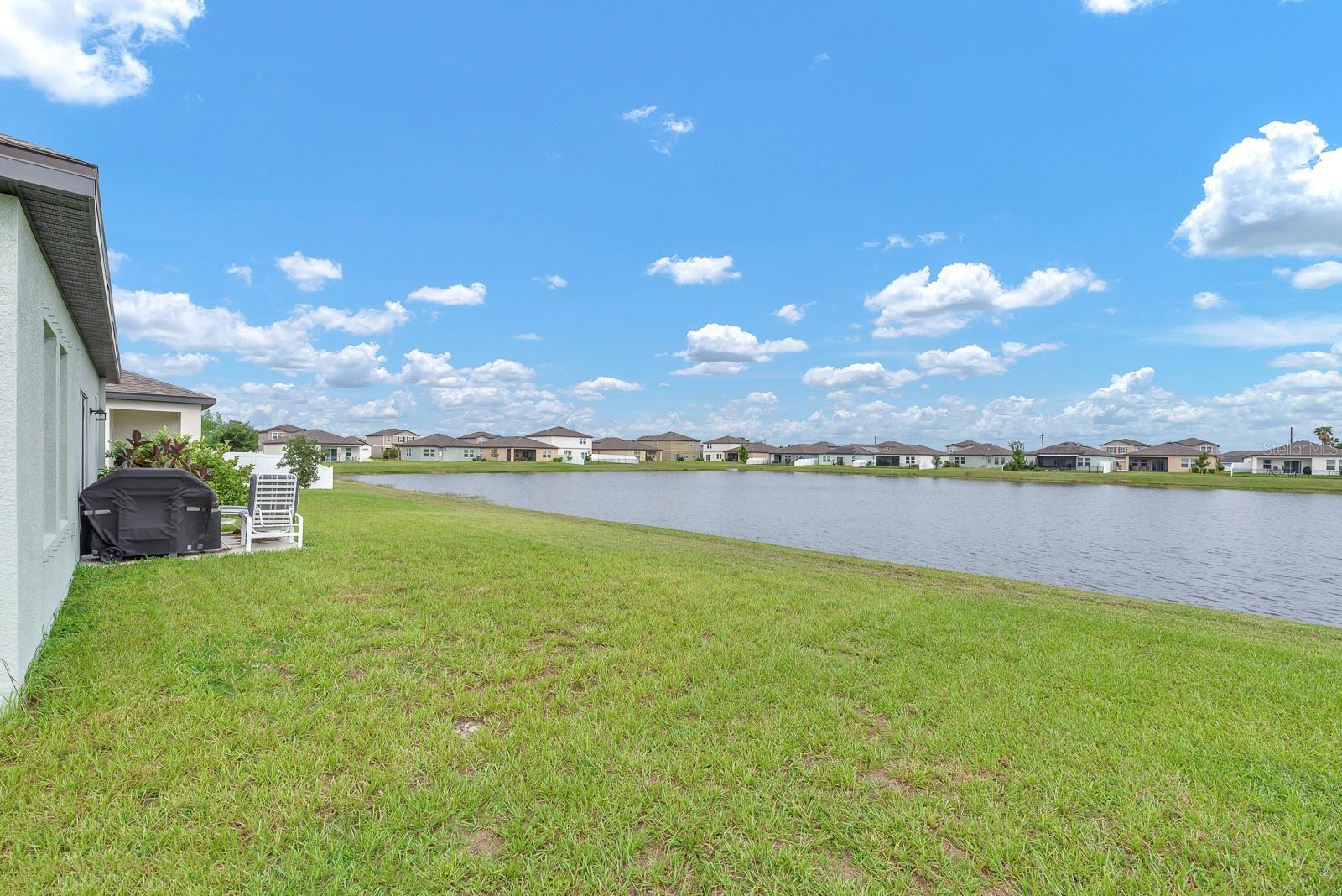 2280 HARRIS HAWK AVE — photo 22