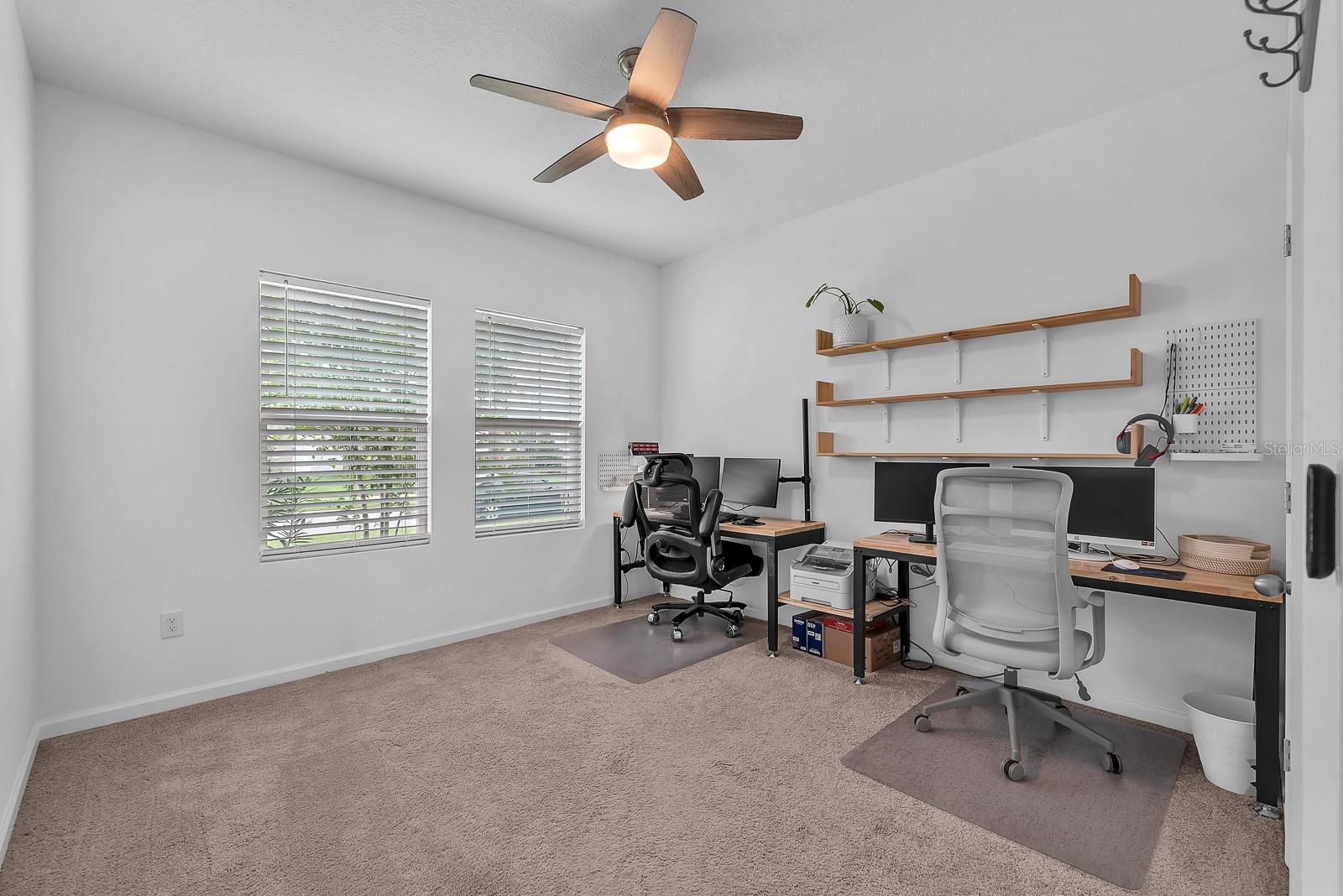 2280 HARRIS HAWK AVE — photo 17