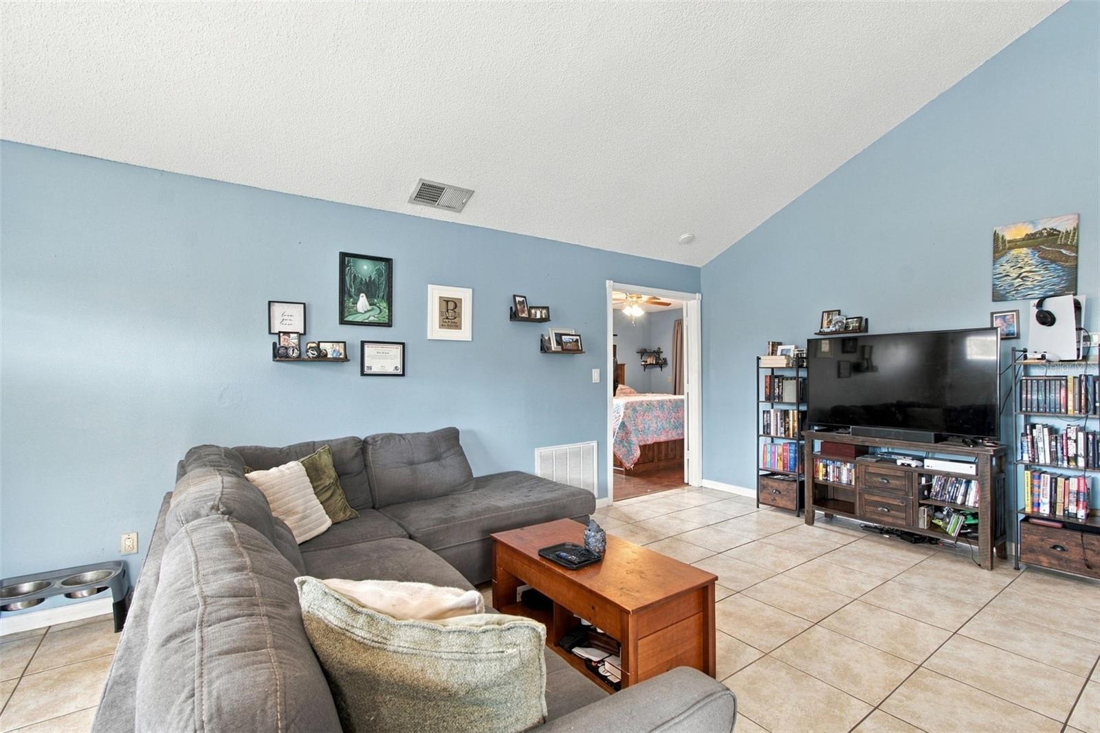 2656 FINCH CT — photo 11