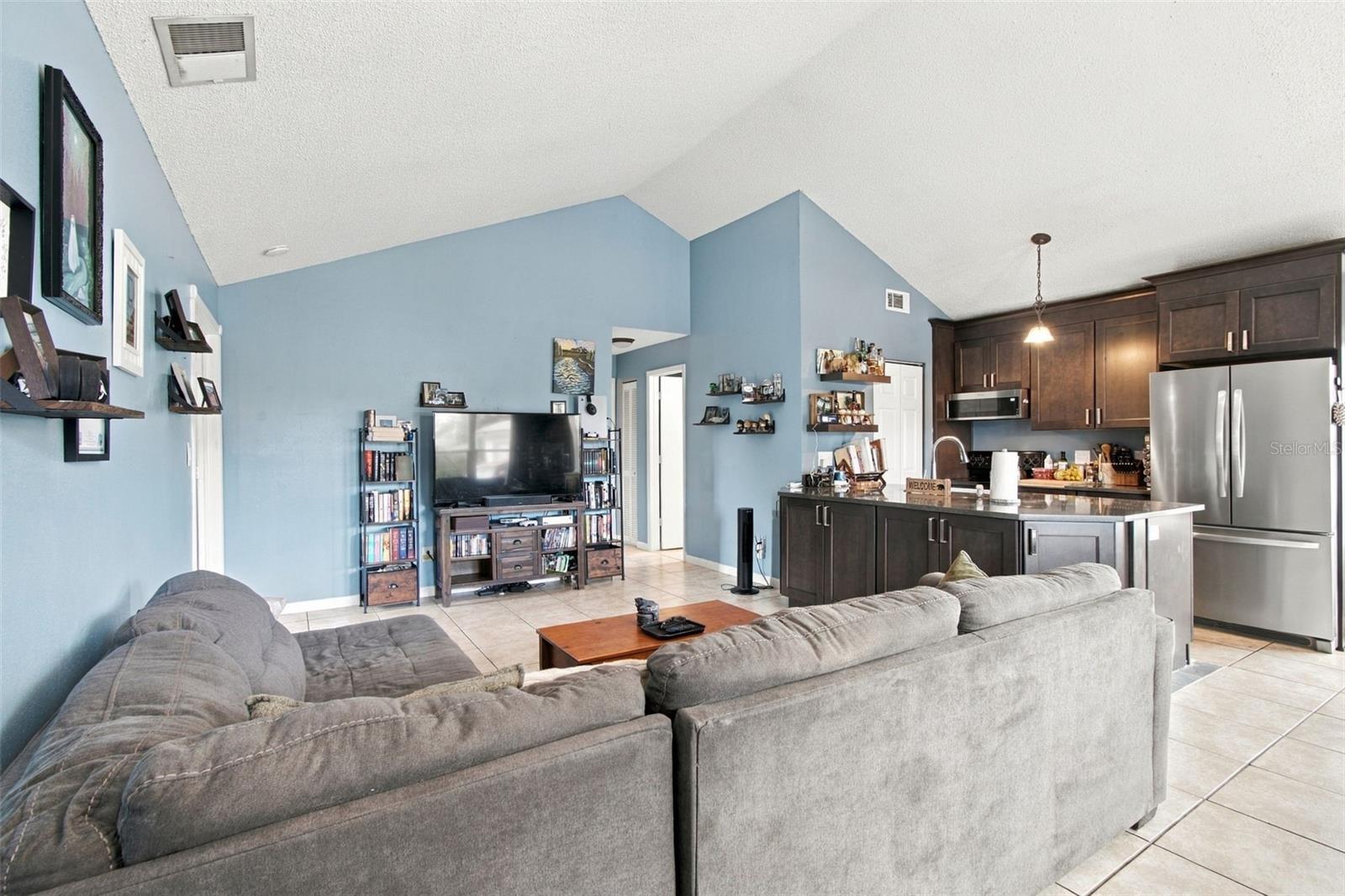 2656 FINCH CT — photo 10