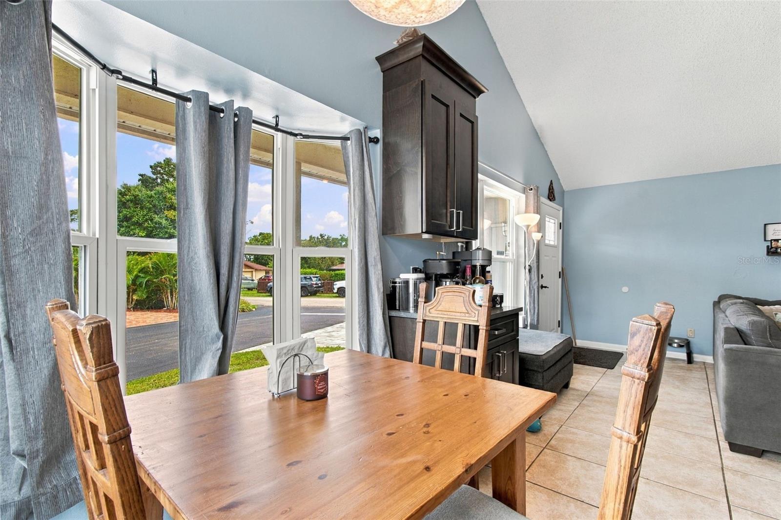 2656 FINCH CT — photo 9