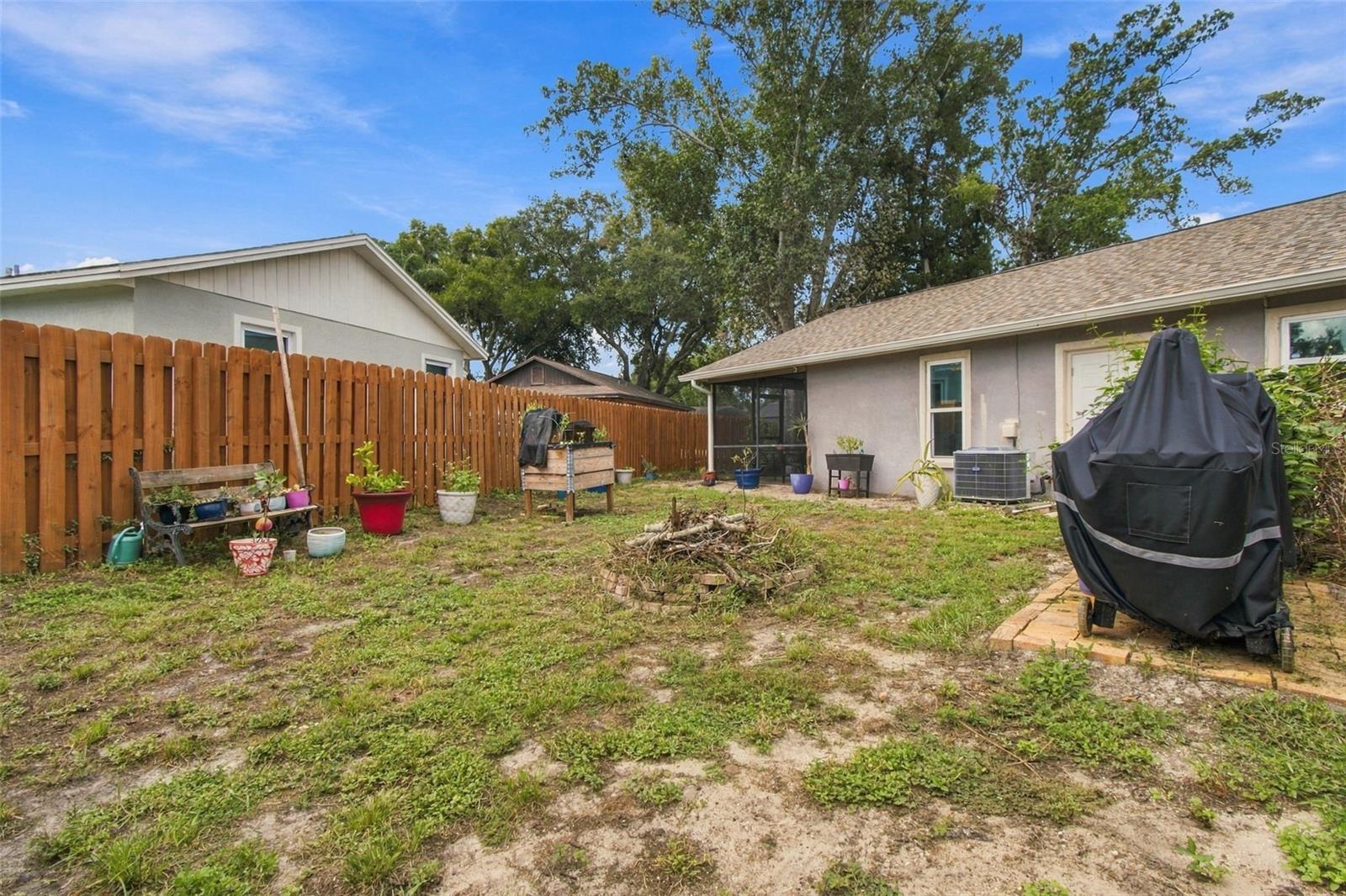 2656 FINCH CT — photo 27