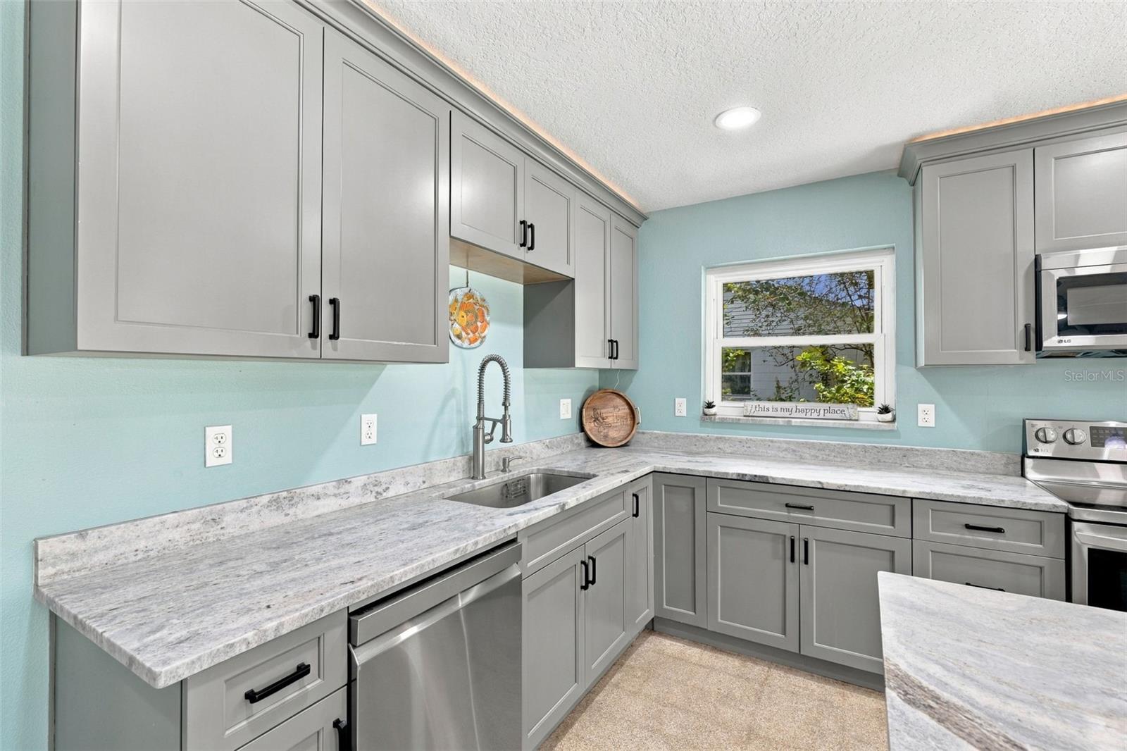 6613 TRAVIS BLVD — photo 13