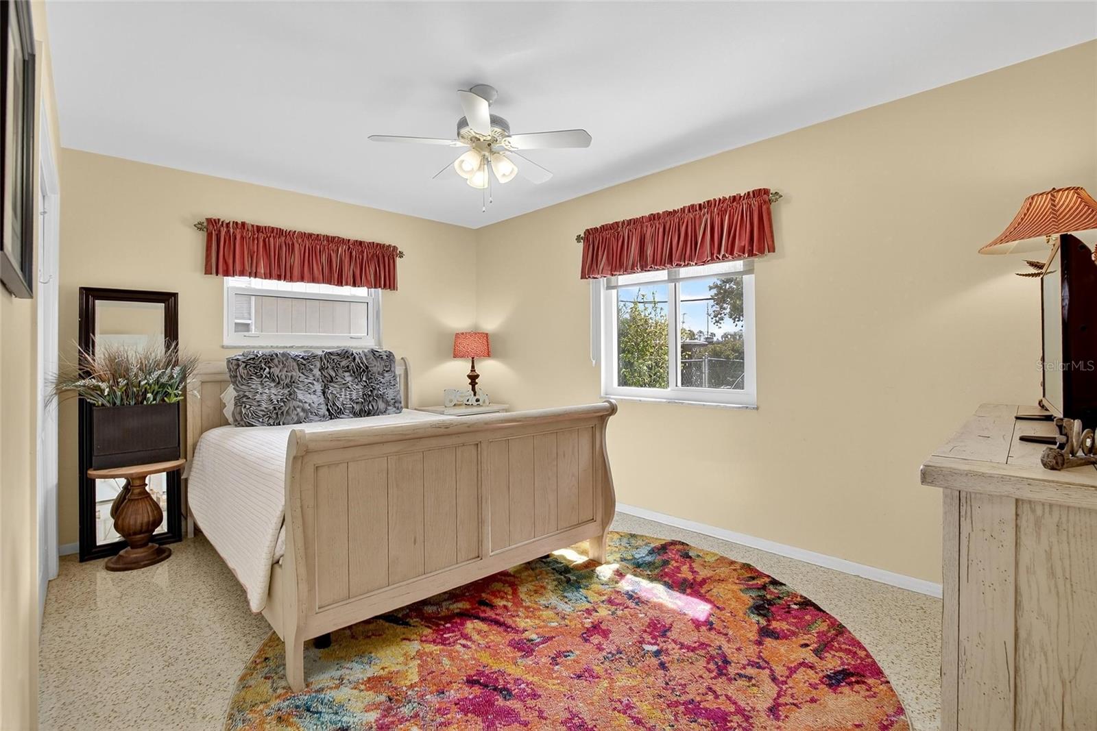1210 BEACH BLVD — photo 18