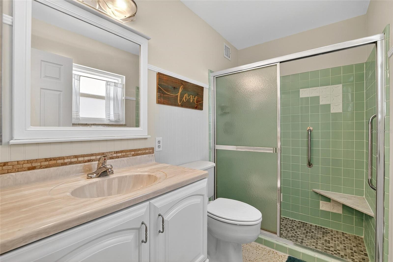 1210 BEACH BLVD — photo 16