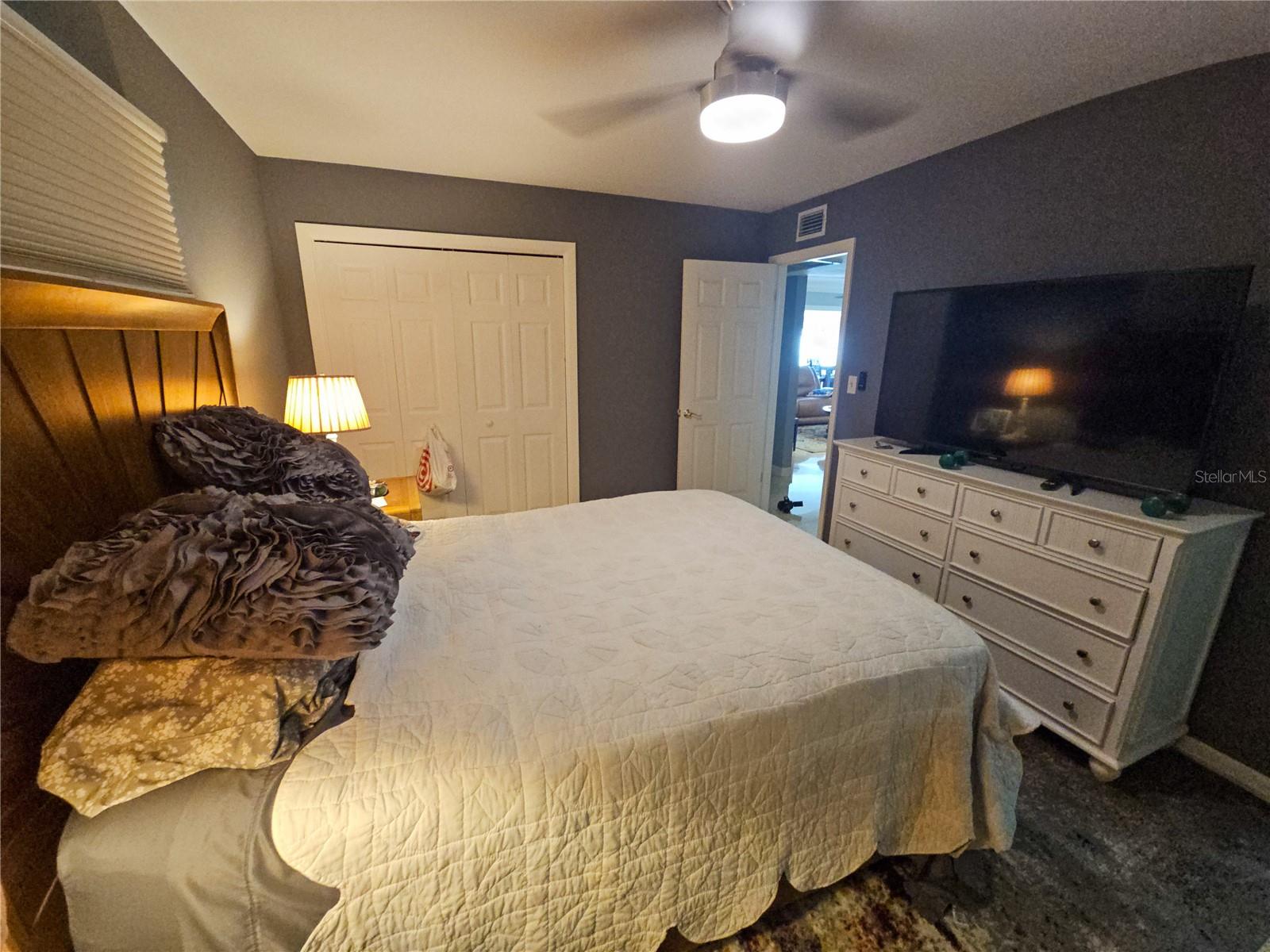 1210 BEACH BLVD — photo 32