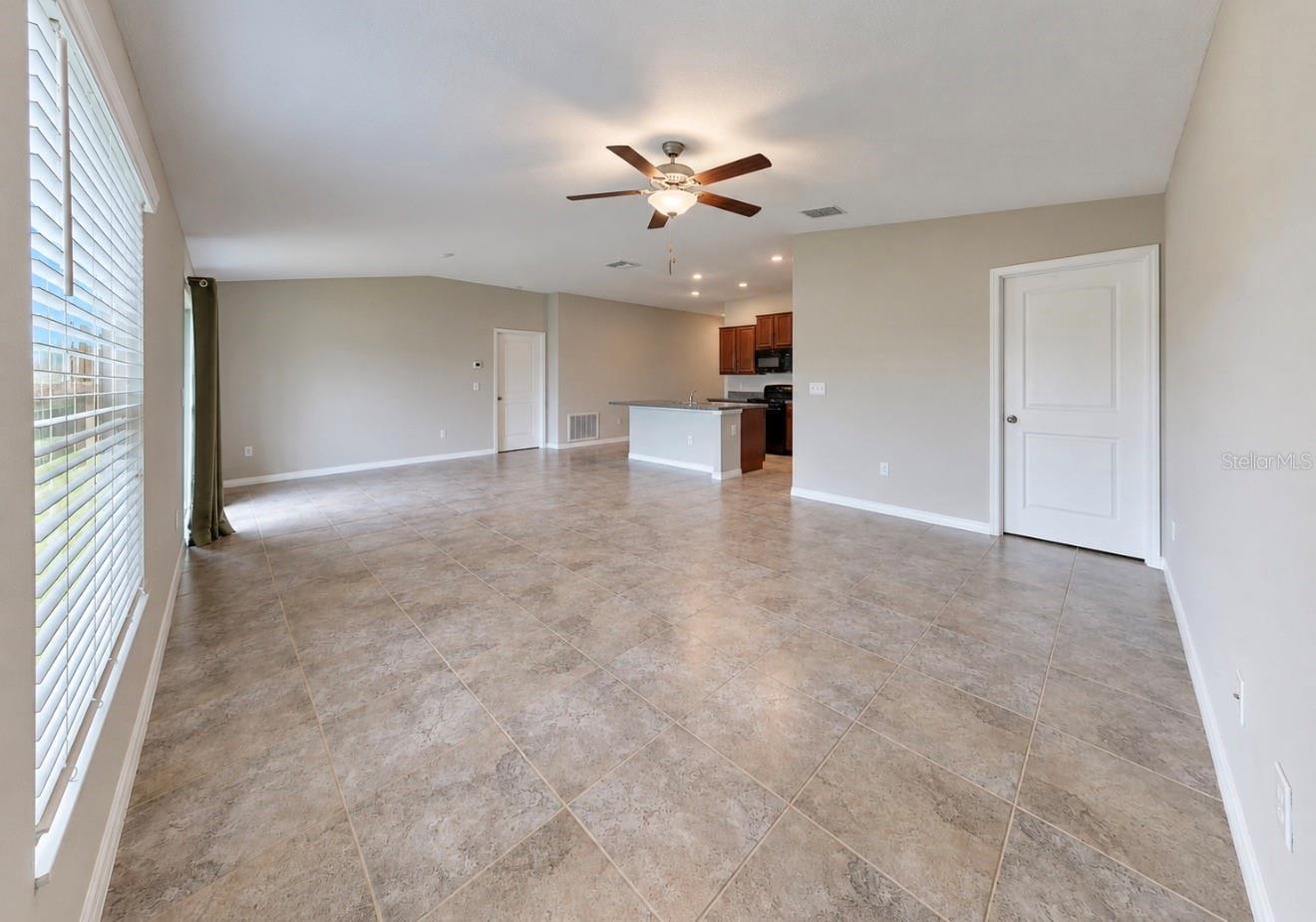 5005 WHITE CHICORY DR — photo 15