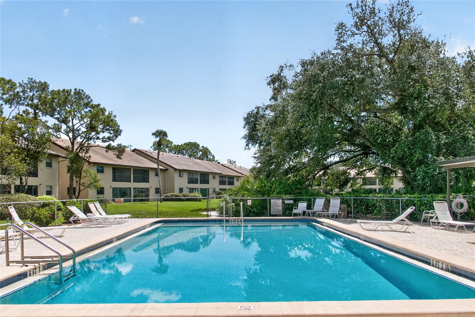 360 THREE LAKES LN #H — photo 6