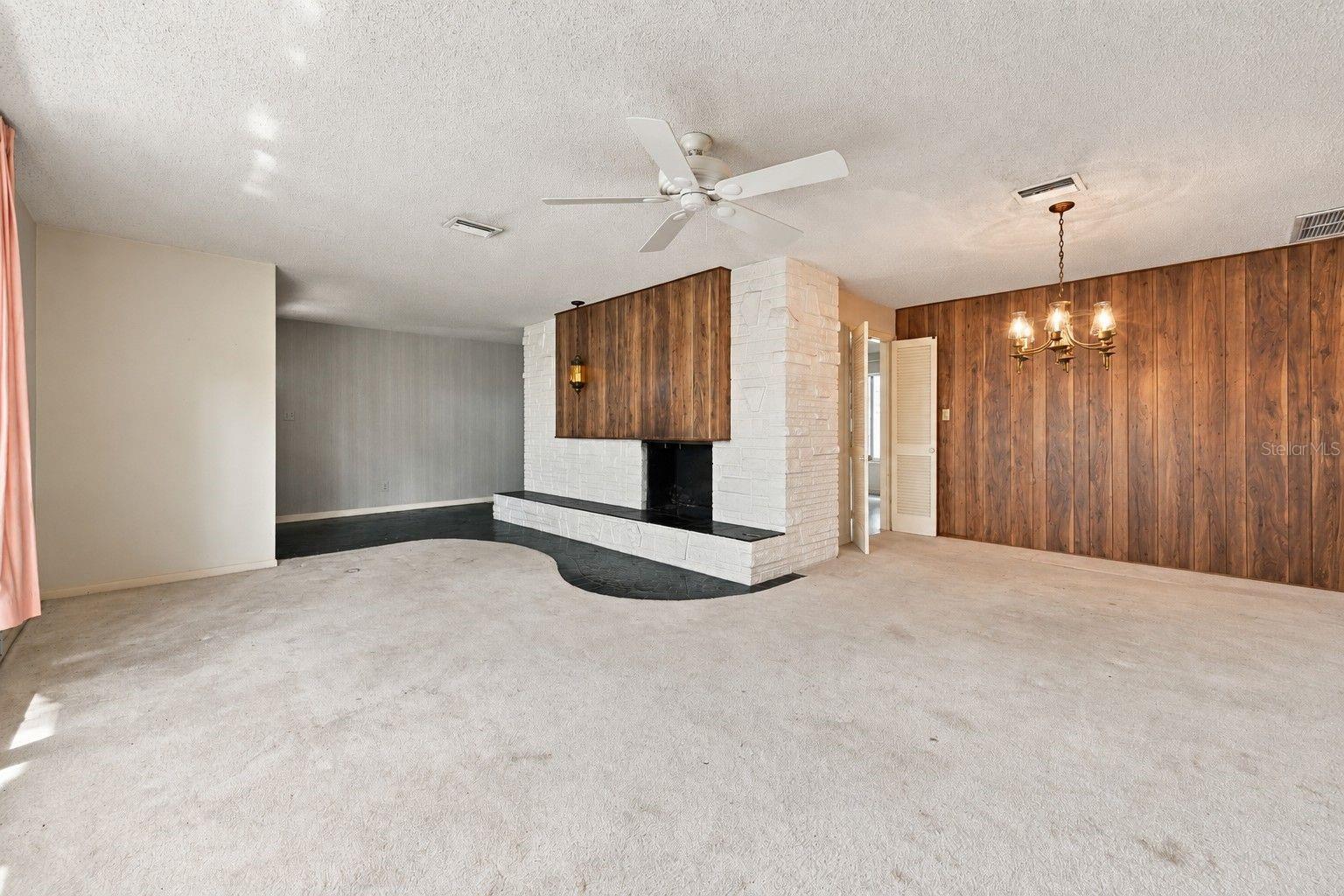 2336 HARN BLVD — photo 10
