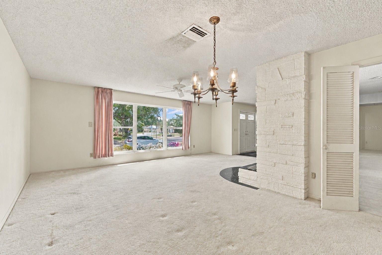 2336 HARN BLVD — photo 12