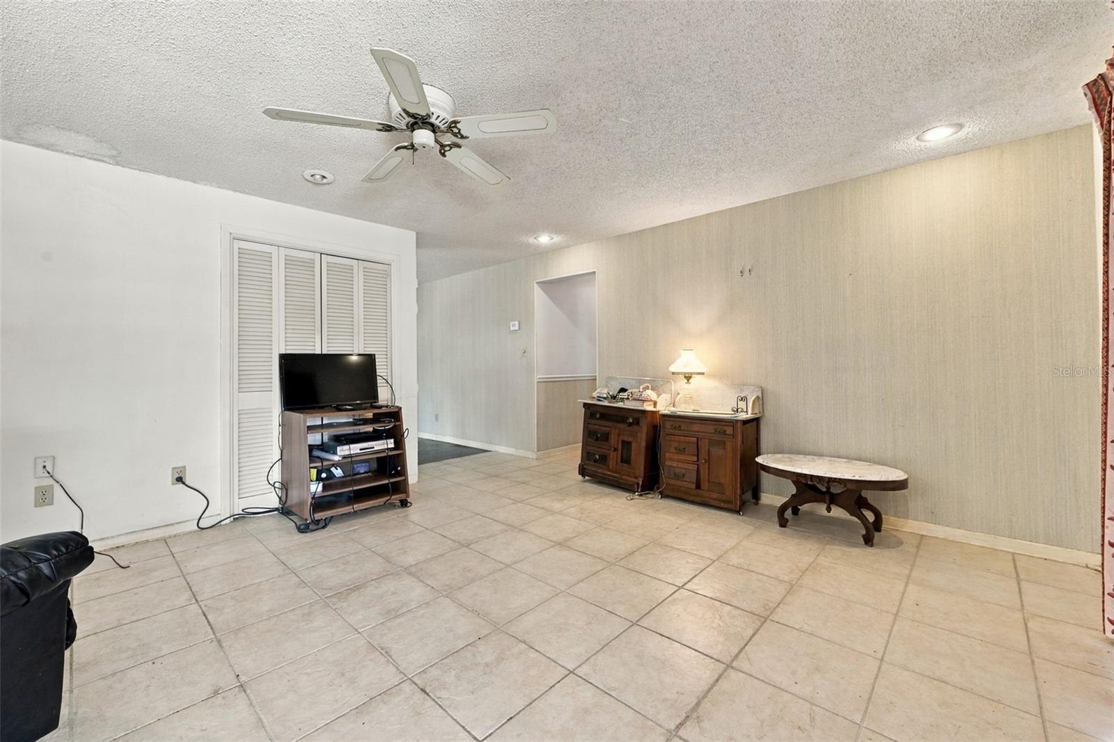 2336 HARN BLVD — photo 54