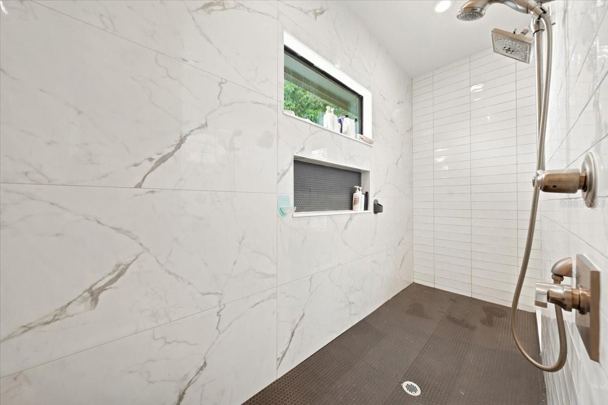 3011 W NORTH B ST — photo 19