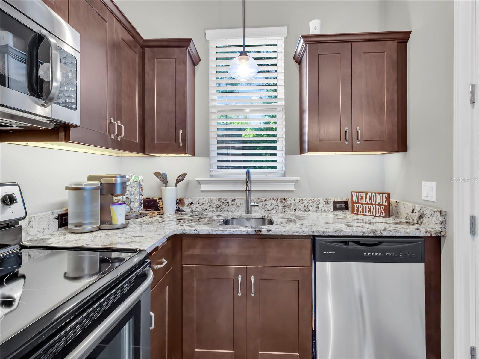 29547 CHAPEL PARK DR — photo 58