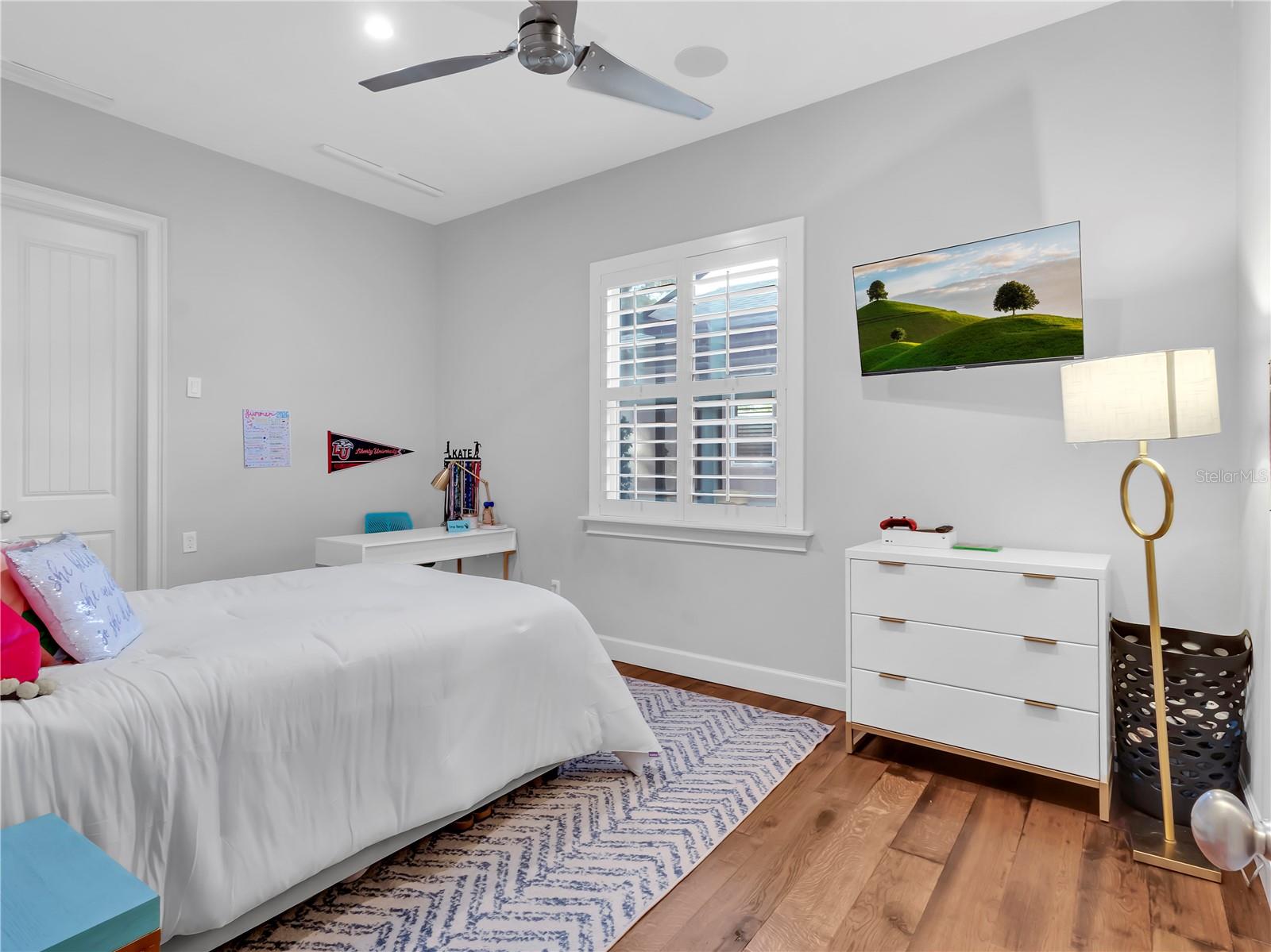 29547 CHAPEL PARK DR — photo 28
