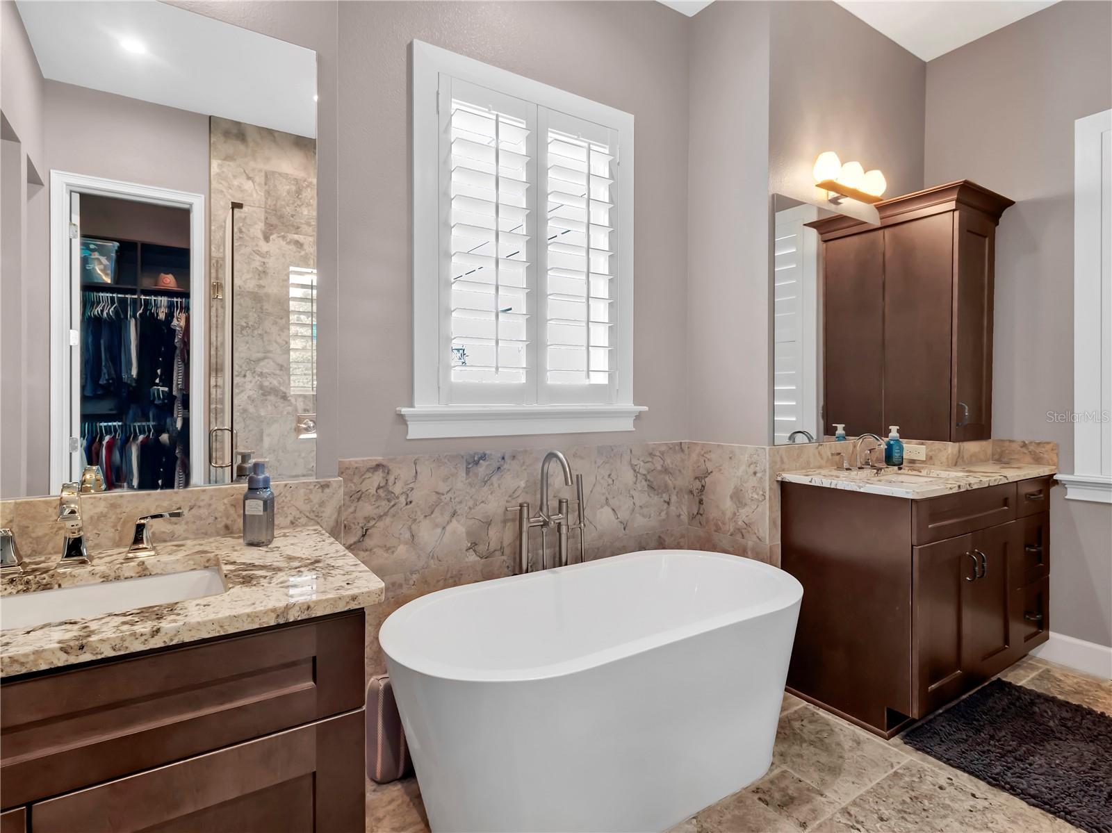 29547 CHAPEL PARK DR — photo 25