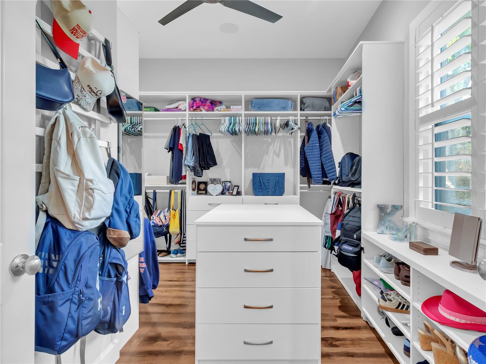 29547 CHAPEL PARK DR — photo 30